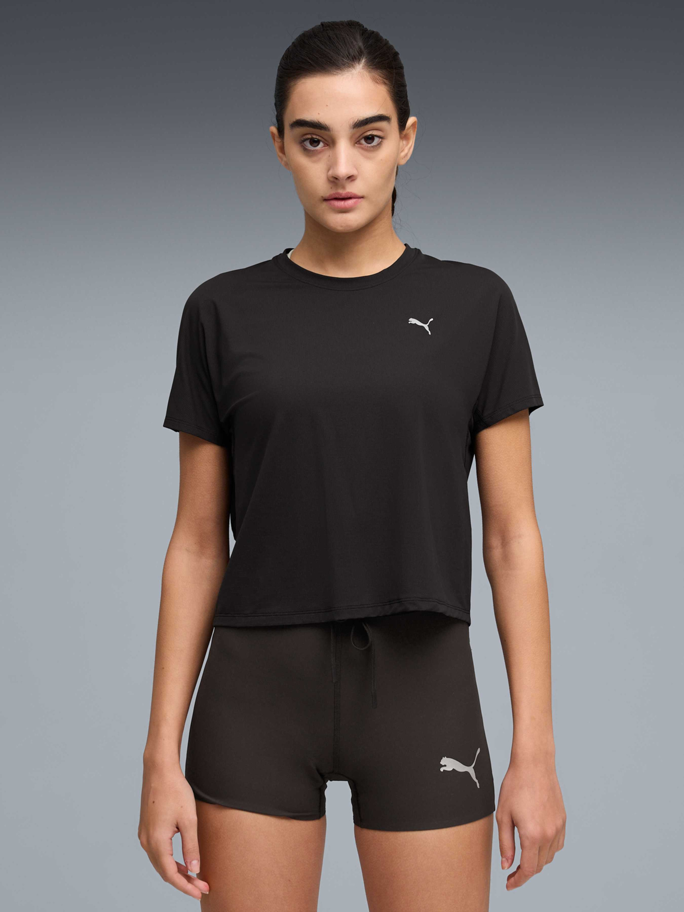 Футболки и поло PUMA W Run Coolcell Tee модель 528430 Футболки и поло PUMA W Run Coolcell Tee модель 528430 Фото
