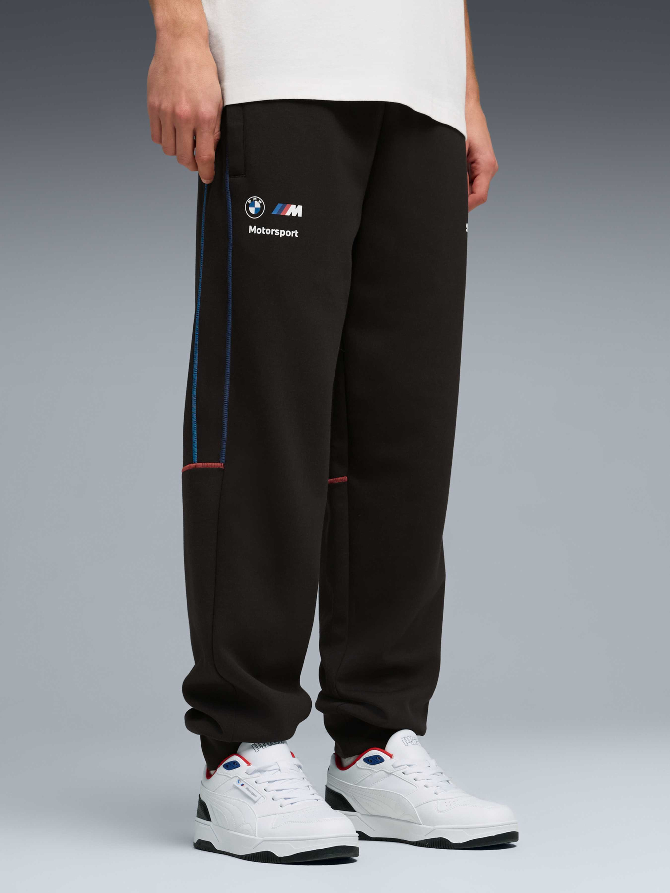 Штани PUMA Bmw Mms Sprtwr Mt7 Trck Pnts модель 634876 Штани PUMA Bmw Mms Sprtwr Mt7 Trck Pnts модель 634876 Фото