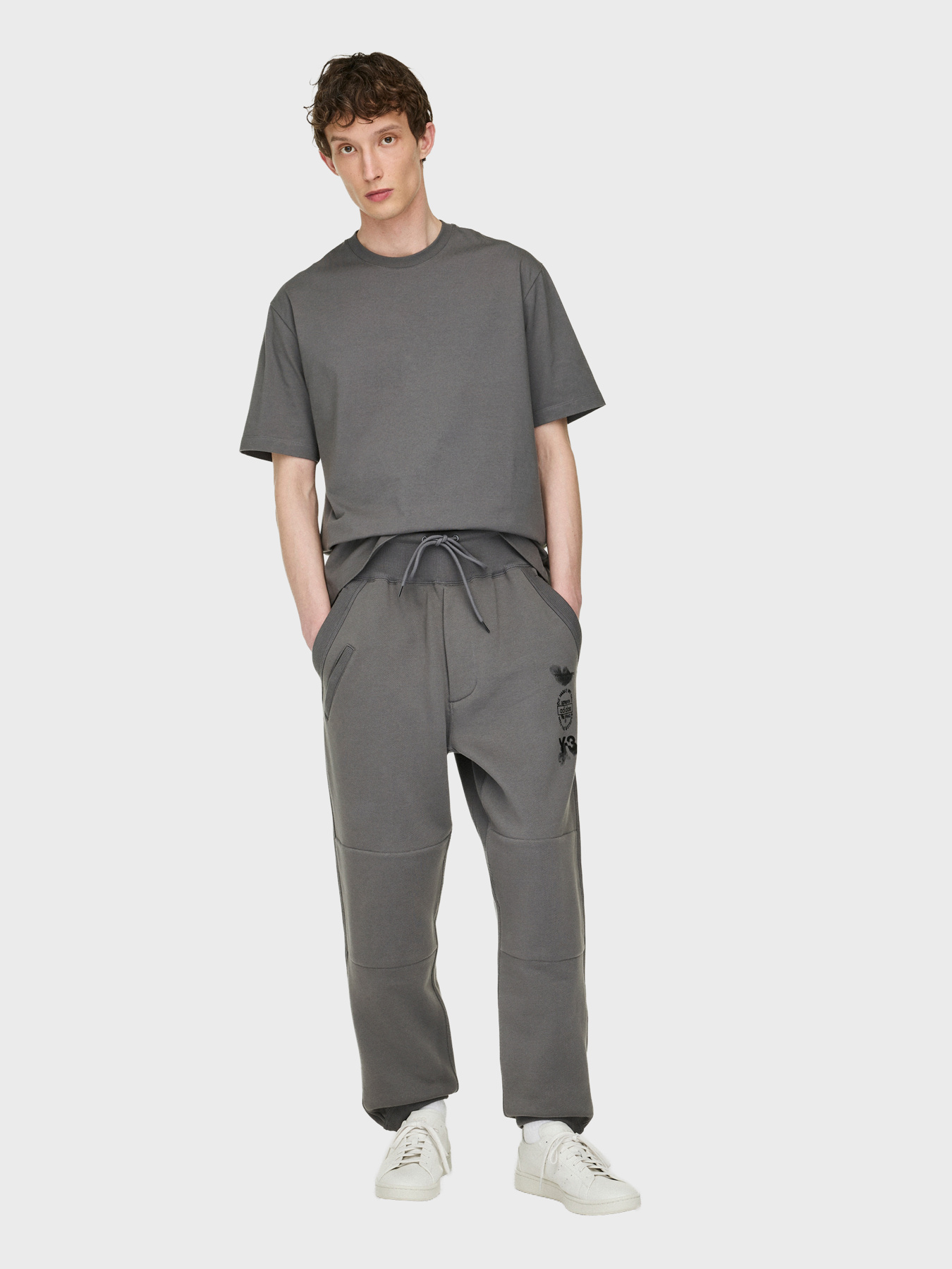 Футболки и поло Adidas Y-3 модель JZ0717 Футболки и поло Adidas Y-3 модель JZ0717 Фото