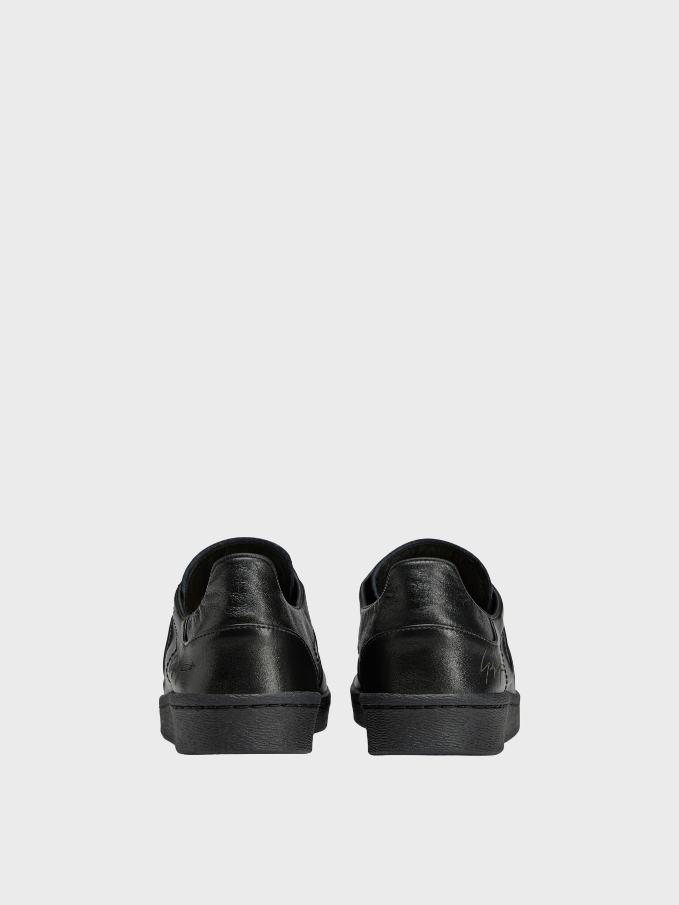 Кеди Adidas Y-3 модель JR4217 Кеди Adidas Y-3 модель JR4217 Фото