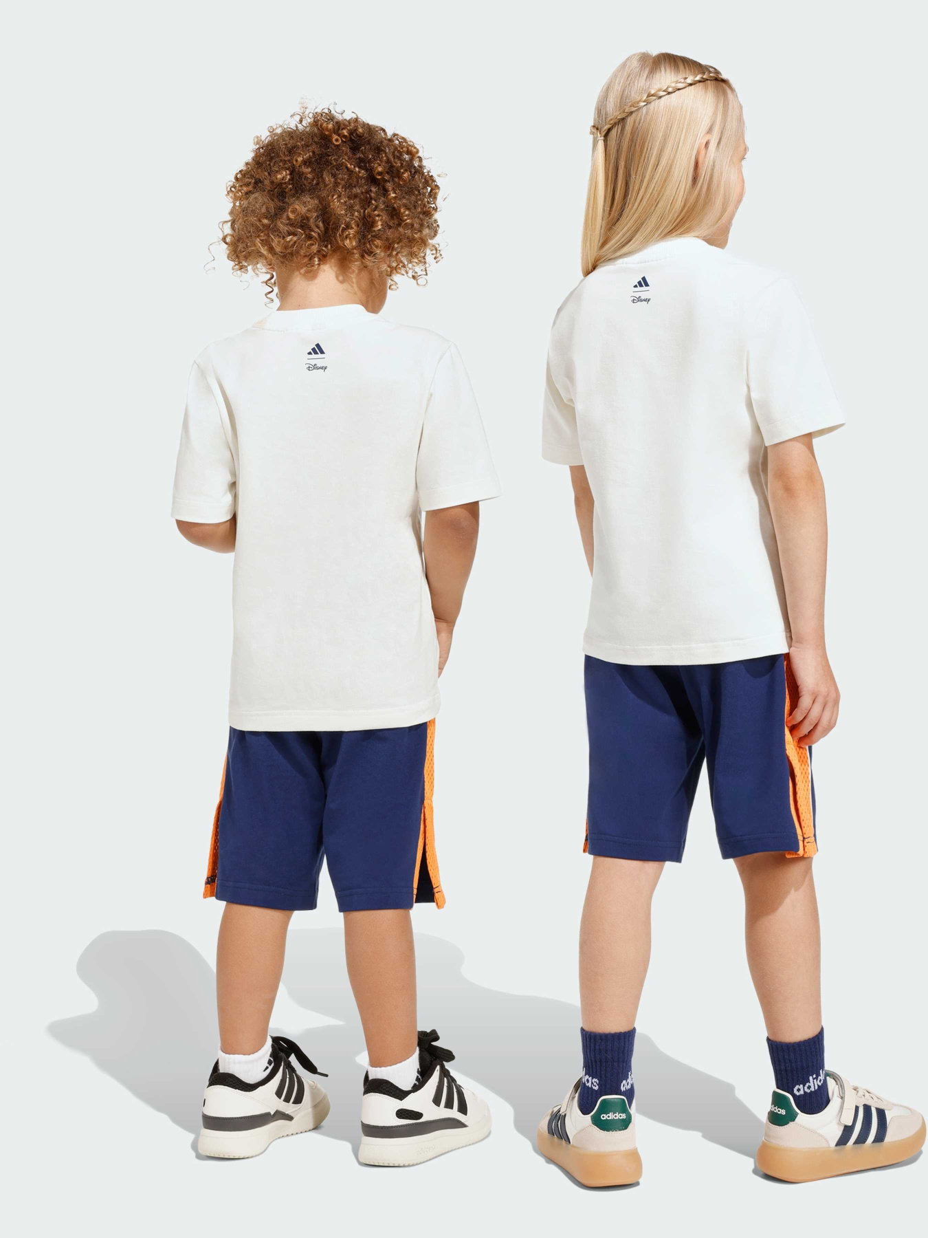 Костюми Adidas x Disney модель JZ3559 Костюми Adidas x Disney модель JZ3559 Фото