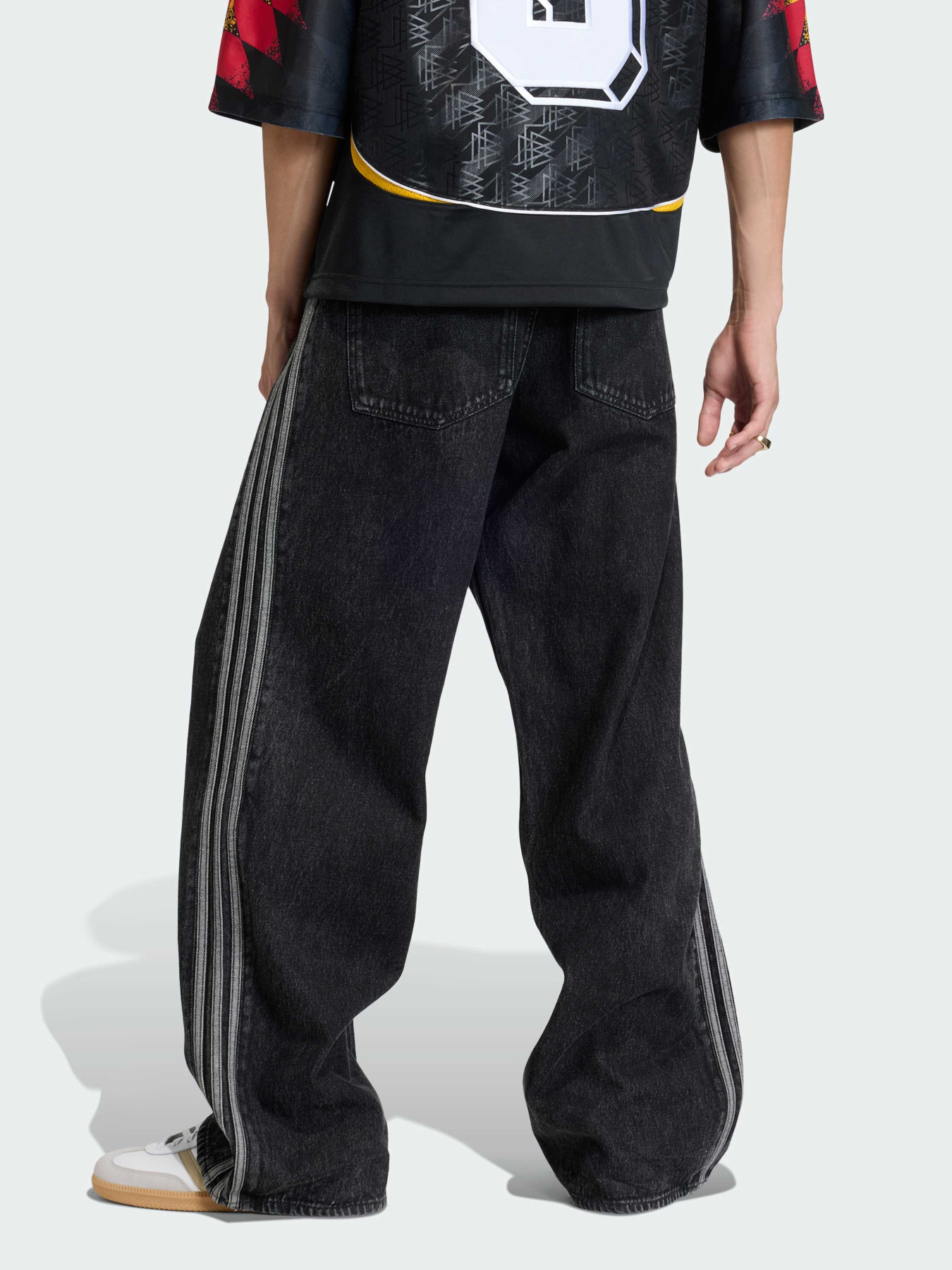 Брюки Adidas Adicolor модель KD1497 Фото