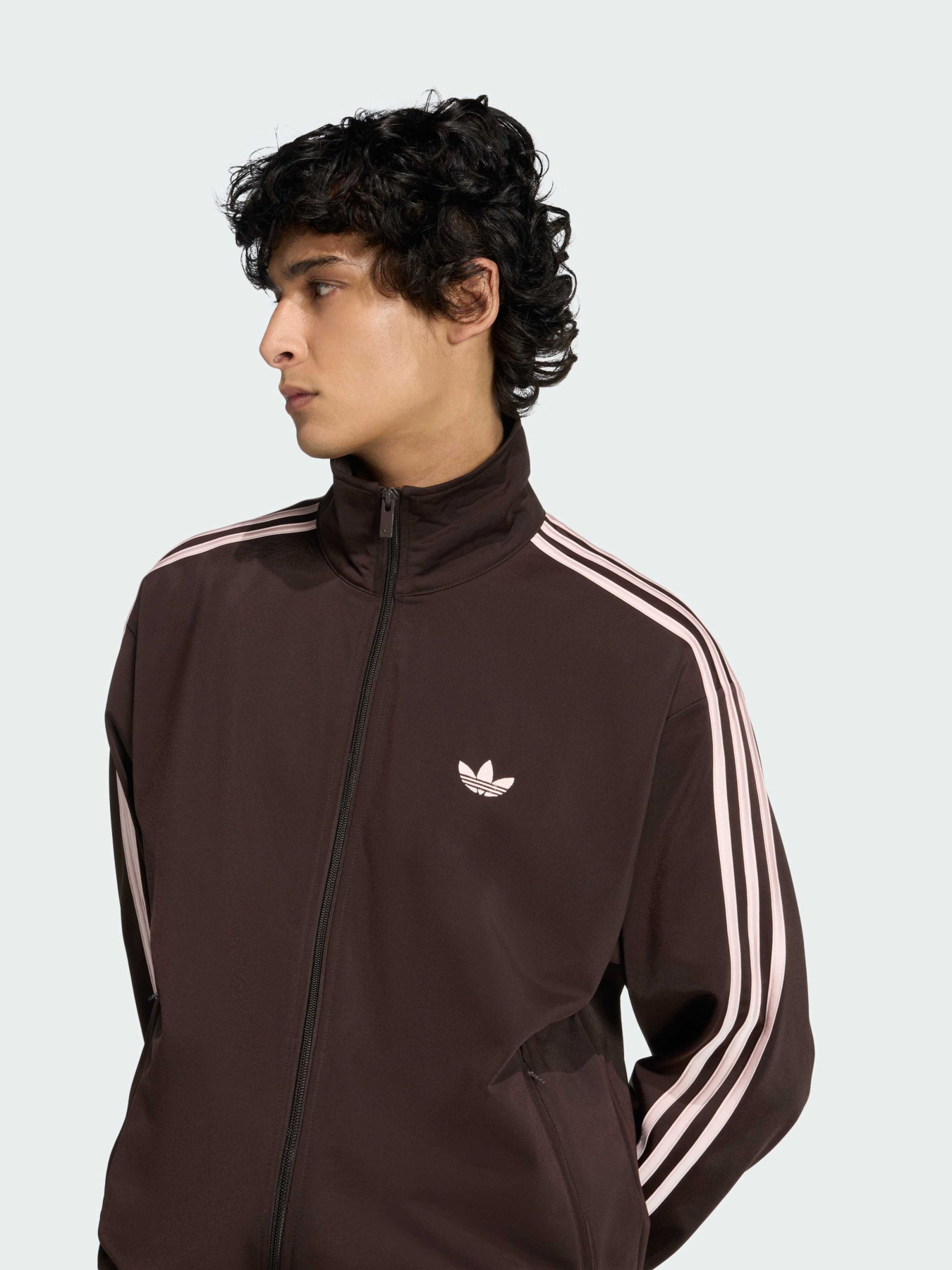 Худи и свитшоты Adidas Adicolor модель KD8309 Худи и свитшоты Adidas Adicolor модель KD8309 Фото