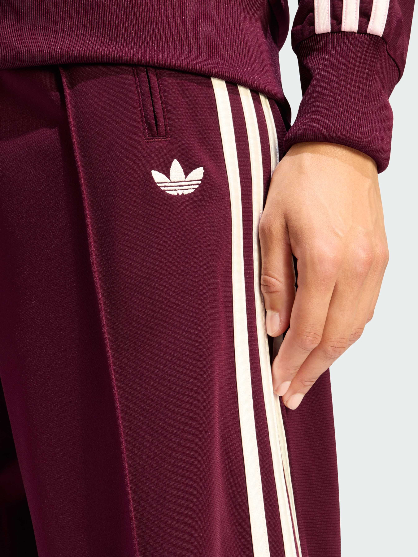 Брюки Adidas Adicolor модель KD3659 Фото