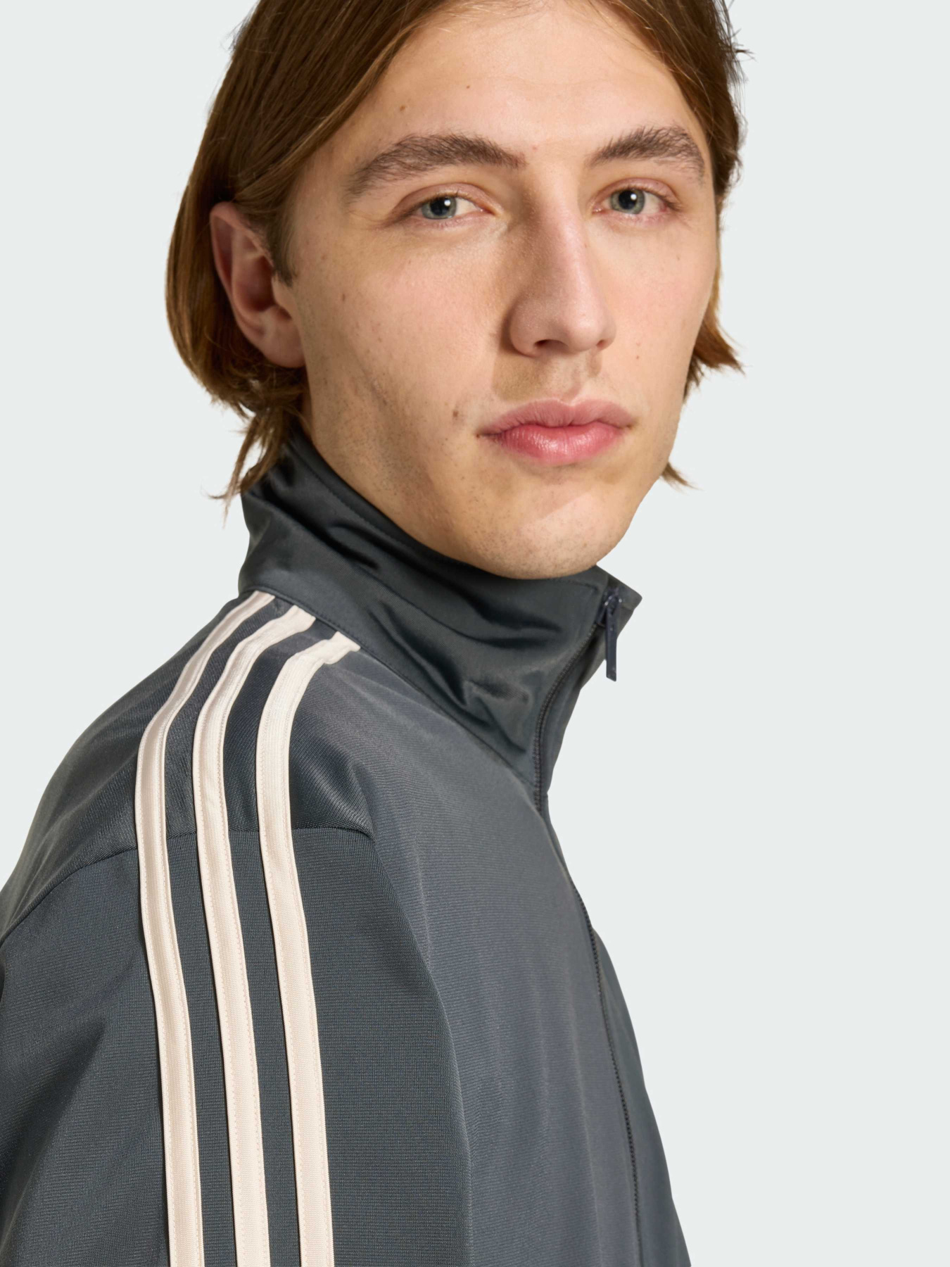 Худи и свитшоты Adidas Adicolor модель KE1641 Фото