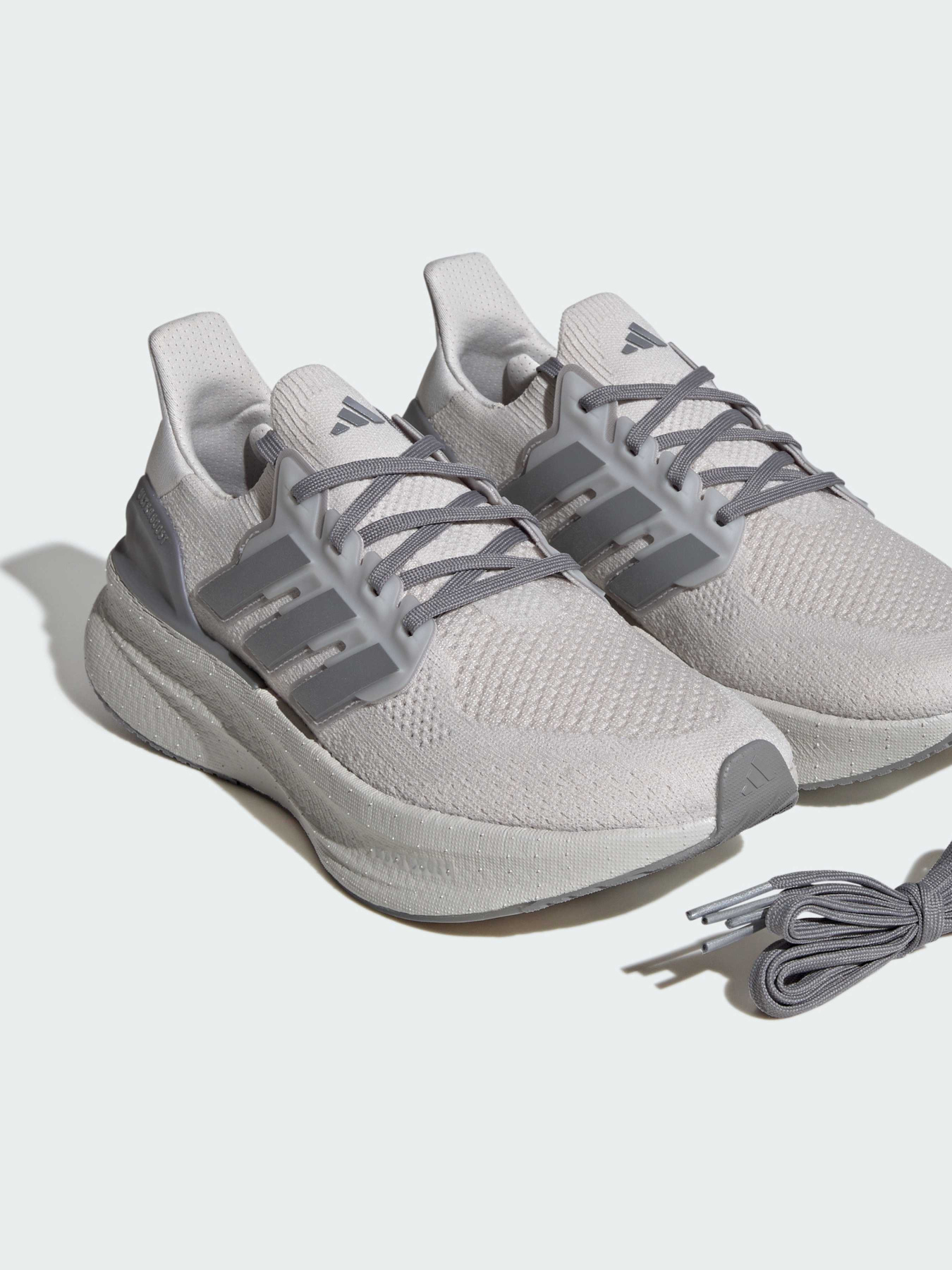 Кроссовки Adidas Ultraboost модель JP9273 Кроссовки Adidas Ultraboost модель JP9273 Фото