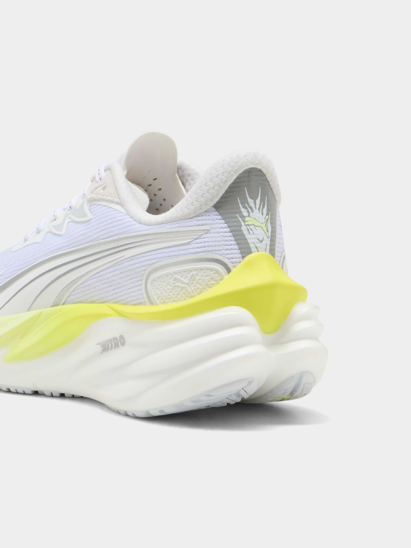 Кроссовки PUMA Velocity Nitro™ 4 Wns модель 311141 Фото