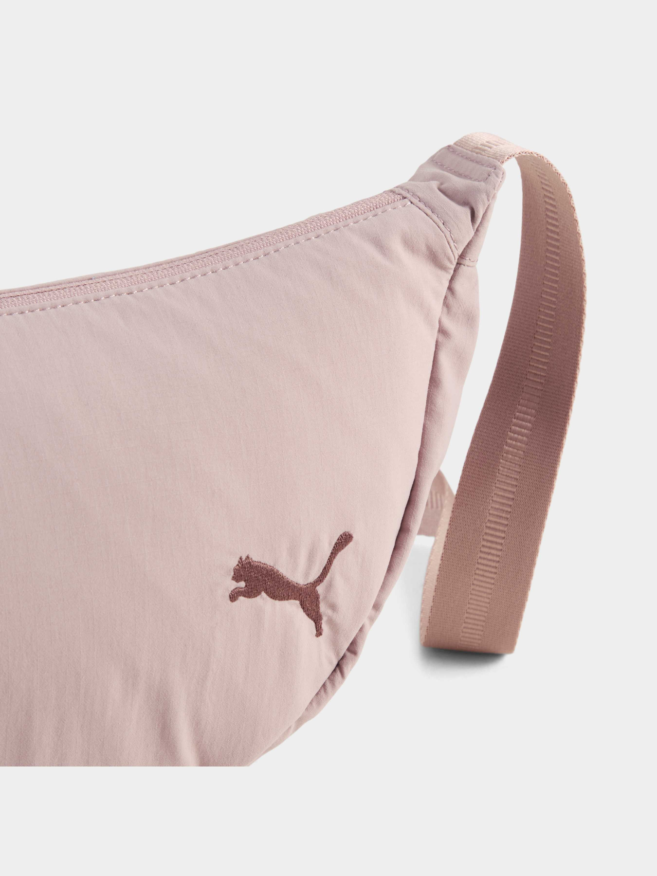Сумки PUMA Her Half Moon Bag модель 092706 Фото
