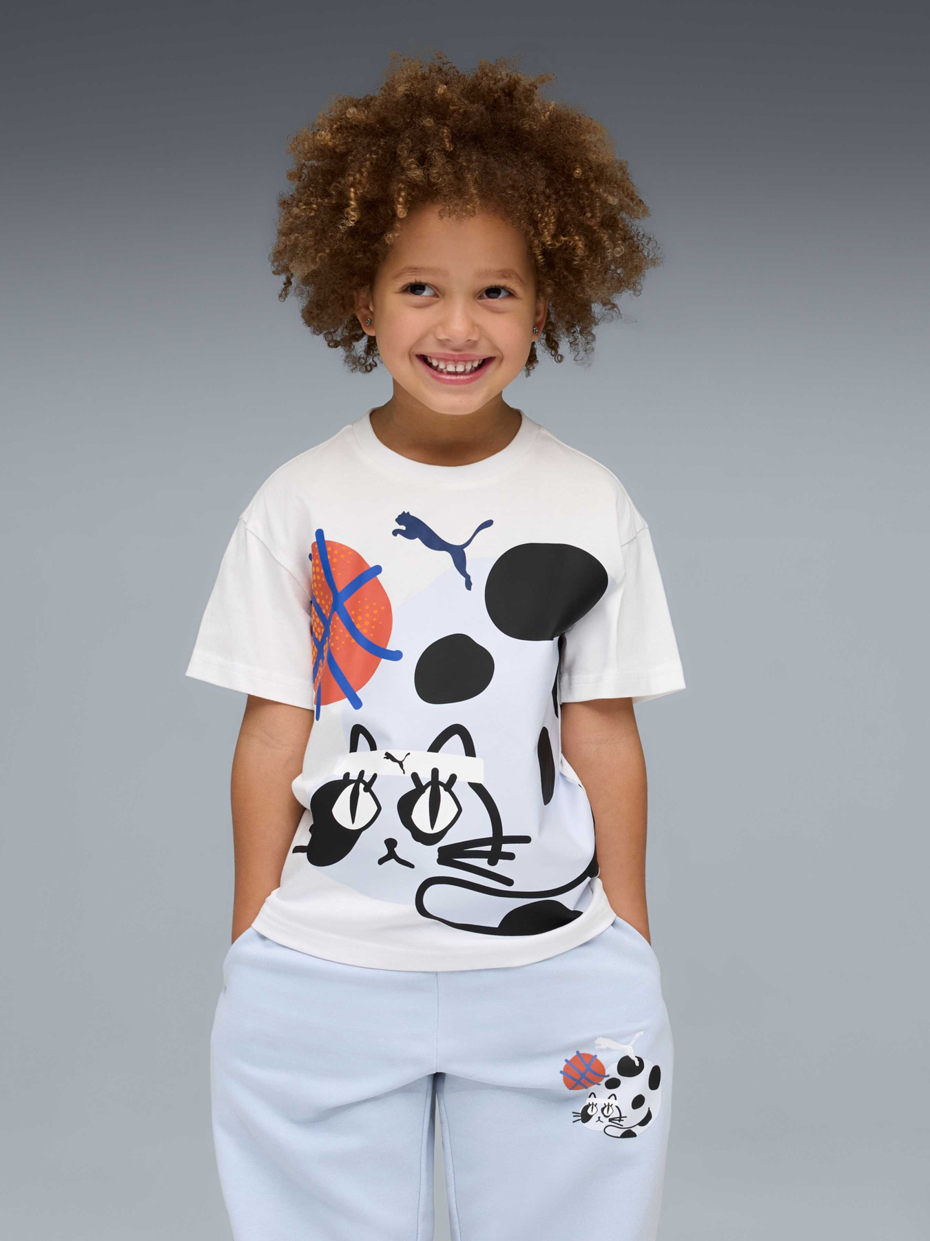 Футболки і поло PUMA Sporty Cats Graphic Tee модель 634549 Футболки і поло PUMA Sporty Cats Graphic Tee модель 634549 Фото