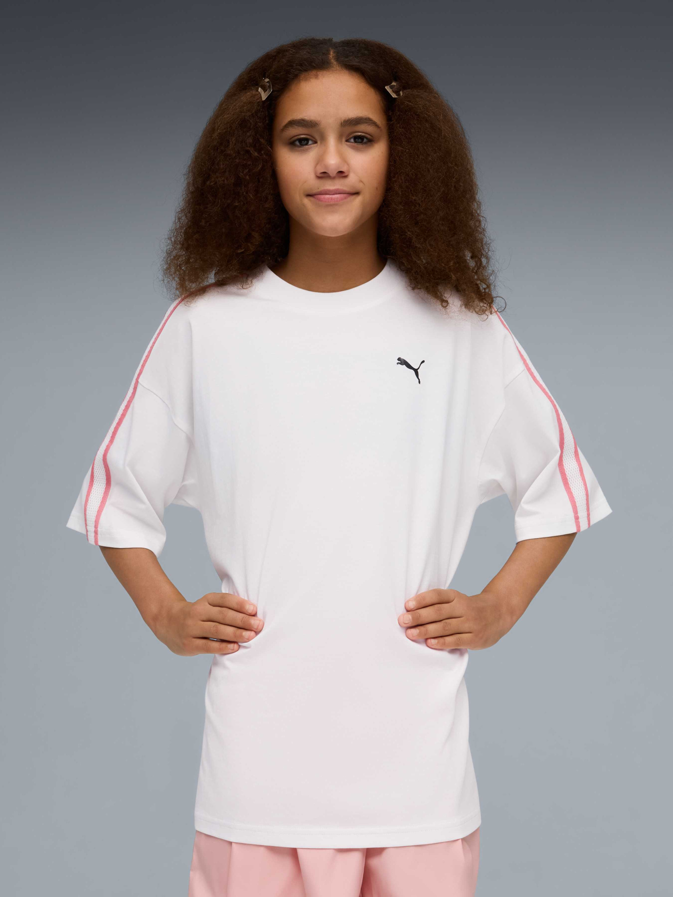 Футболки і поло PUMA Oversized Graphic Tee модель 634517 Фото