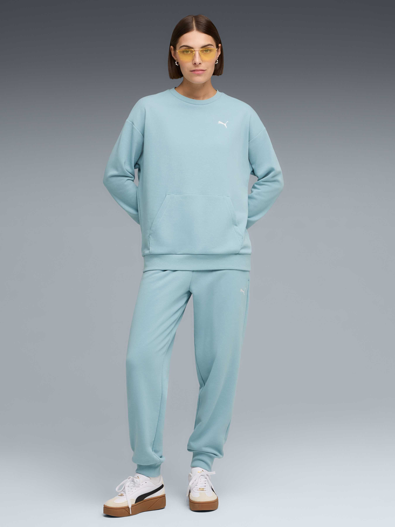 Костюми PUMA Relaxed Sweat Suit модель 691900 Костюми PUMA Relaxed Sweat Suit модель 691900 Фото