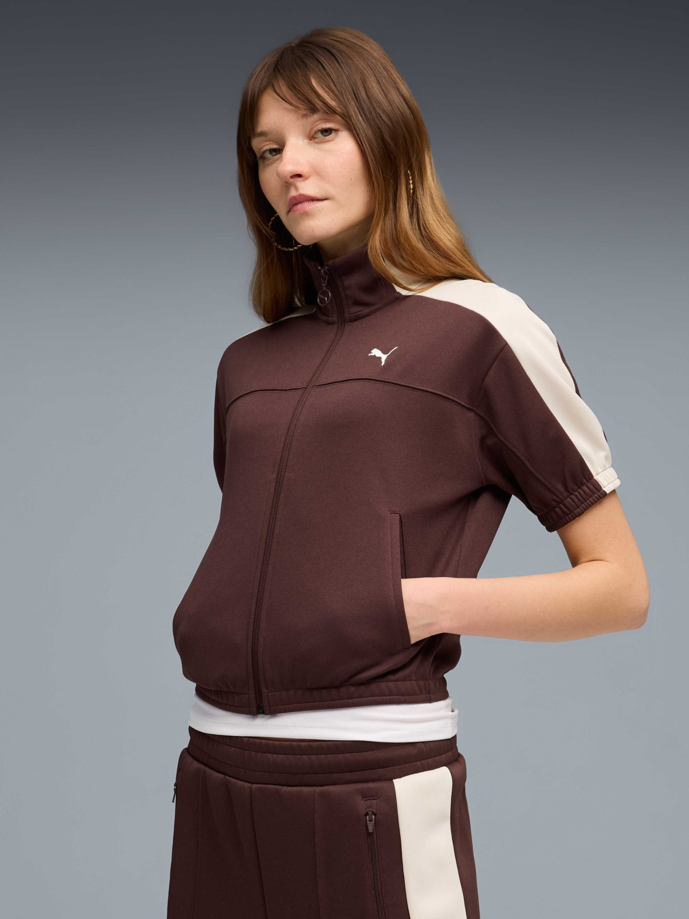 Худи и свитшоты PUMA T7 Short Sleeve Jacket модель 634621 Худи и свитшоты PUMA T7 Short Sleeve Jacket модель 634621 Фото