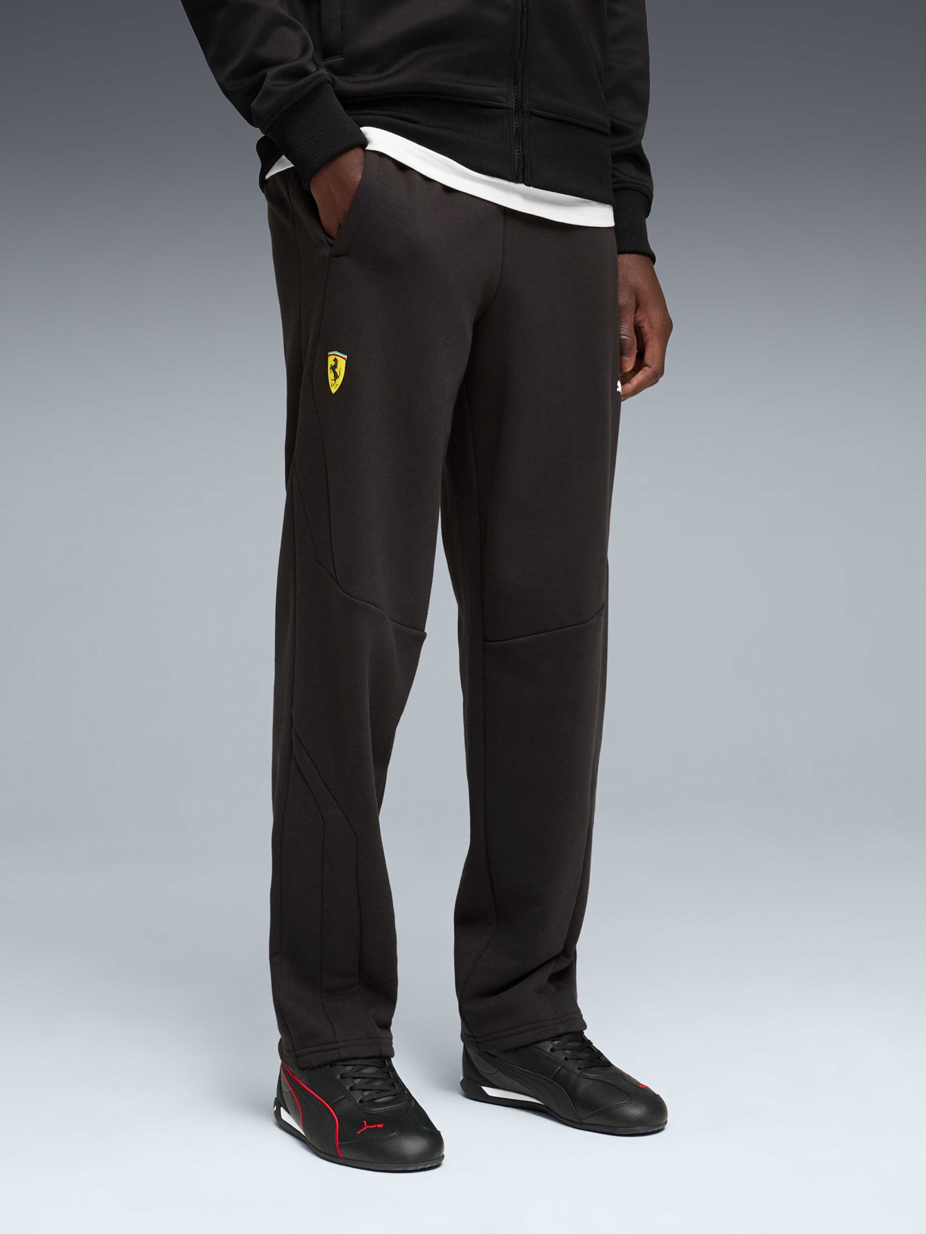 Штани PUMA Ferrari Pm1 Sweat Pants модель 634244 Фото