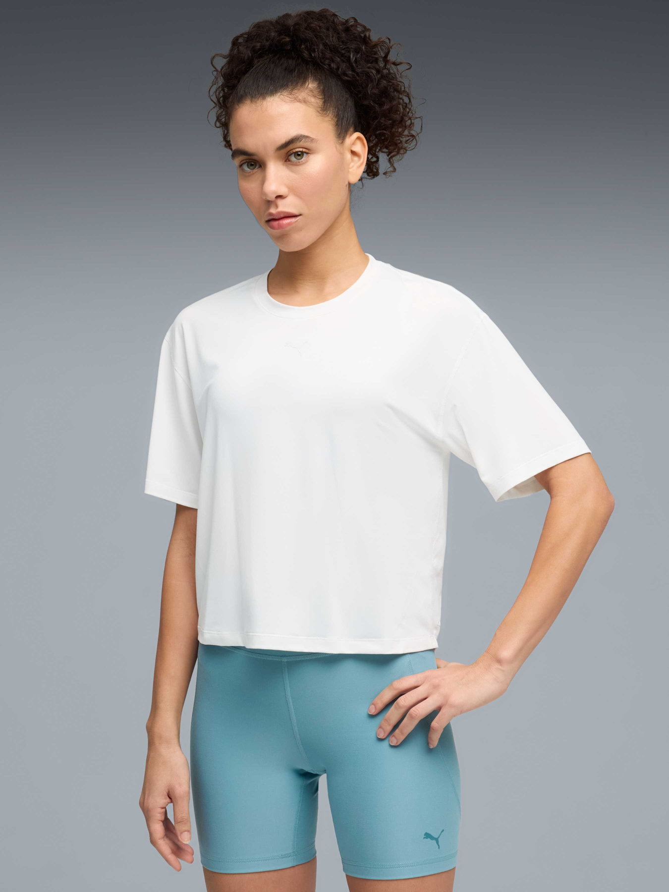 Футболки і поло PUMA W Cloudspun Relaxed Tee модель 527457 Футболки і поло PUMA W Cloudspun Relaxed Tee модель 527457 Фото