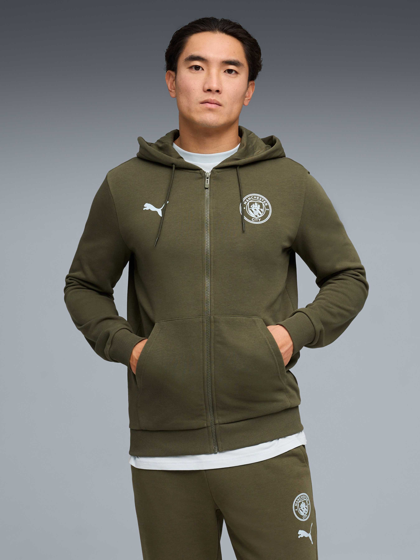 Худі та світшоти PUMA Mcfc Ftblculture Hded Swt Jk модель 782769 Худі та світшоти PUMA Mcfc Ftblculture Hded Swt Jk модель 782769 Фото