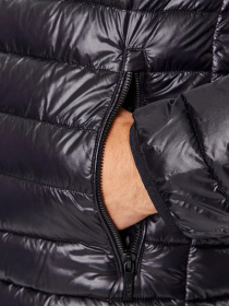 Куртки и дубленки Karl Lagerfeld модель 500590.505022;990 Фото