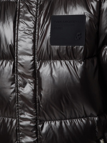 Куртки и дубленки Karl Lagerfeld модель 524503.455002;990 Фото