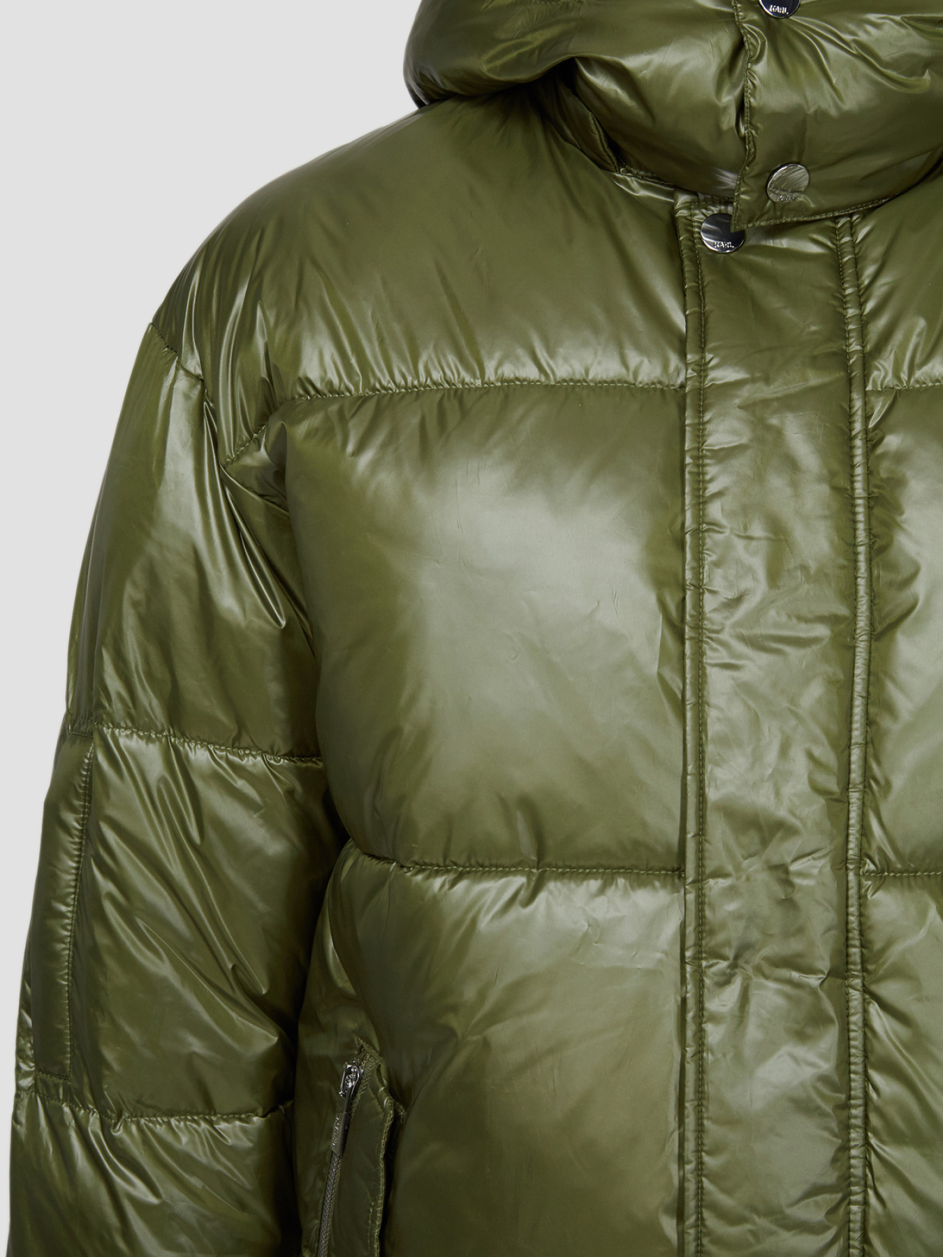 Куртки и дубленки Karl Lagerfeld модель 534513.505013;550 Фото