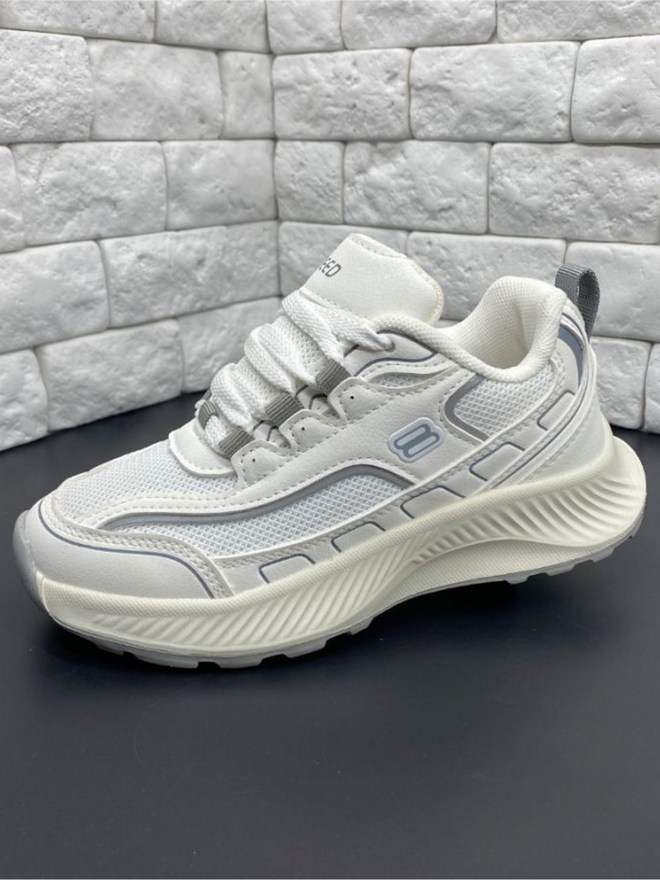 Кроссовки JONG GOLF модель CN11423-7 Фото