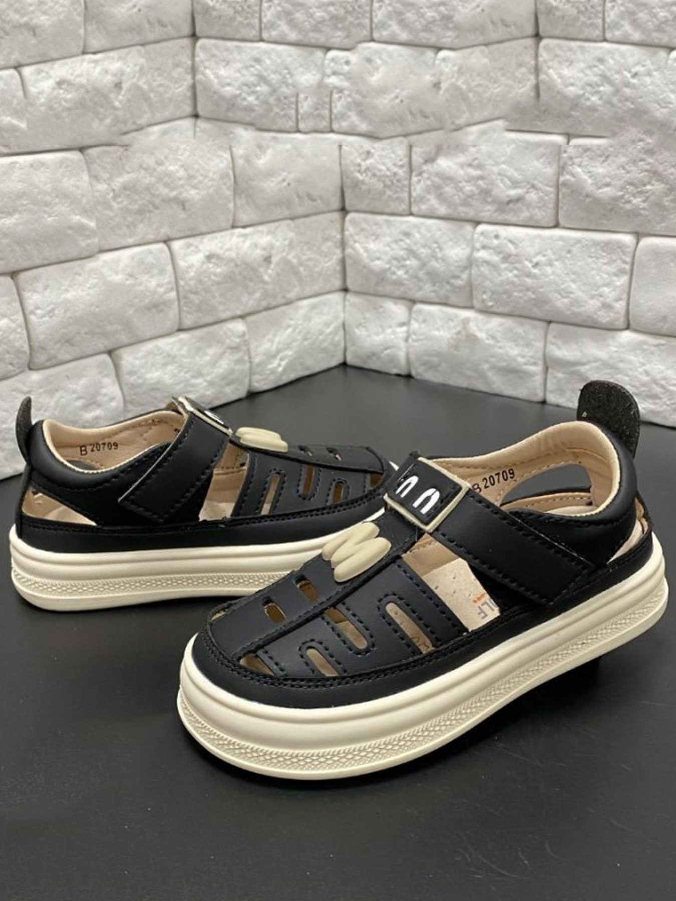 Сандалии JONG GOLF модель BN20709-0 Фото
