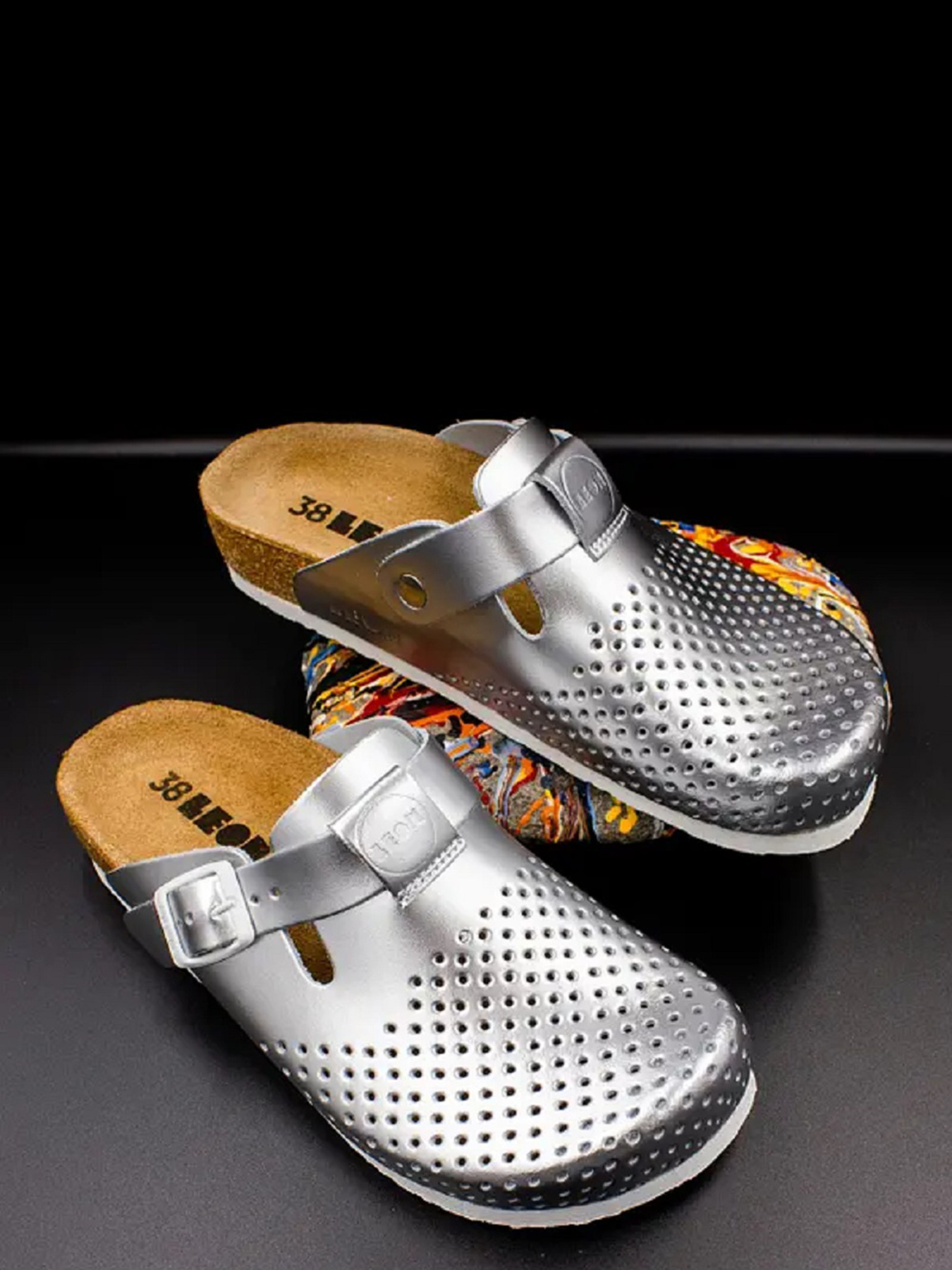 Шльопанці Leon модель 4250-Silver Фото