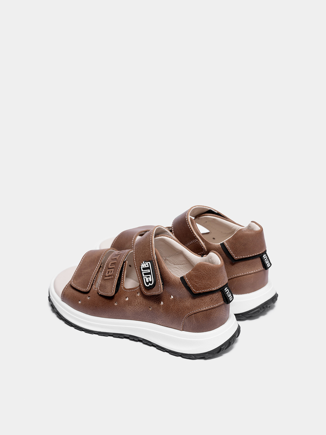Сандалии Tutubi модель 3338-Brown Сандалии Tutubi модель 3338-Brown Фото