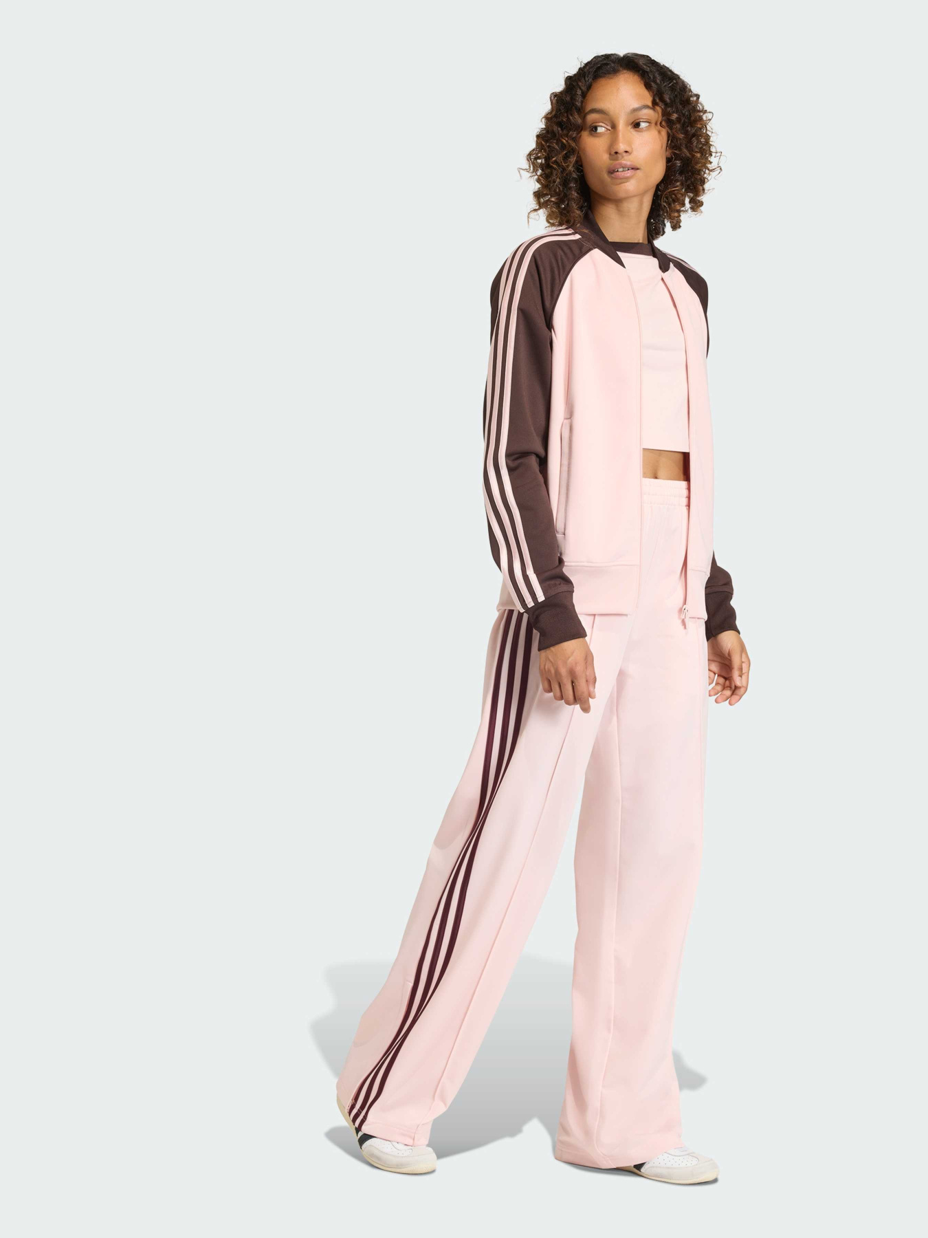 Худи и свитшоты Adidas Adicolor модель KD3783 Худи и свитшоты Adidas Adicolor модель KD3783 Фото