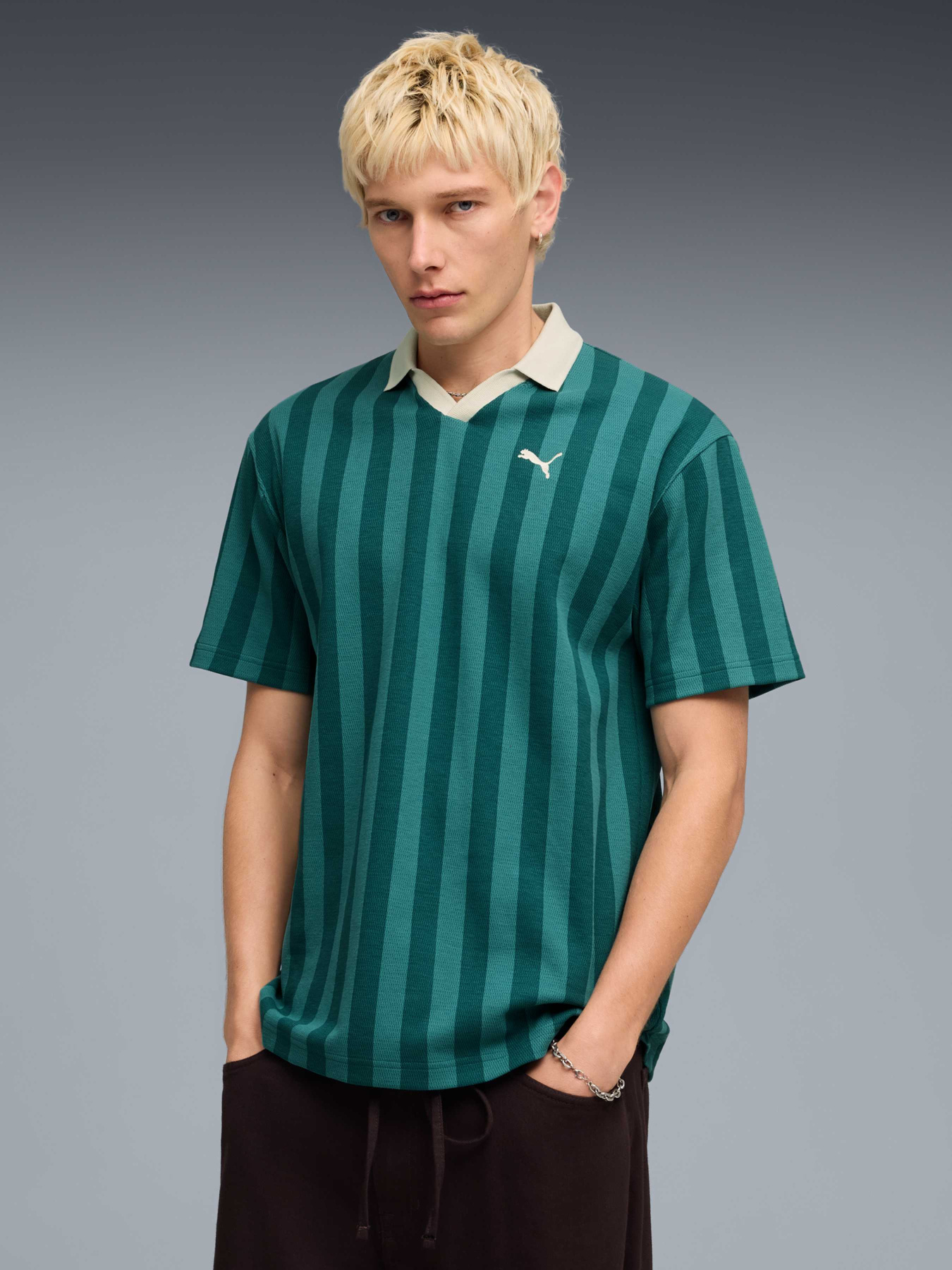 Футболки и поло PUMA Class Pinnacle Tee модель 692069 Футболки и поло PUMA Class Pinnacle Tee модель 692069 Фото