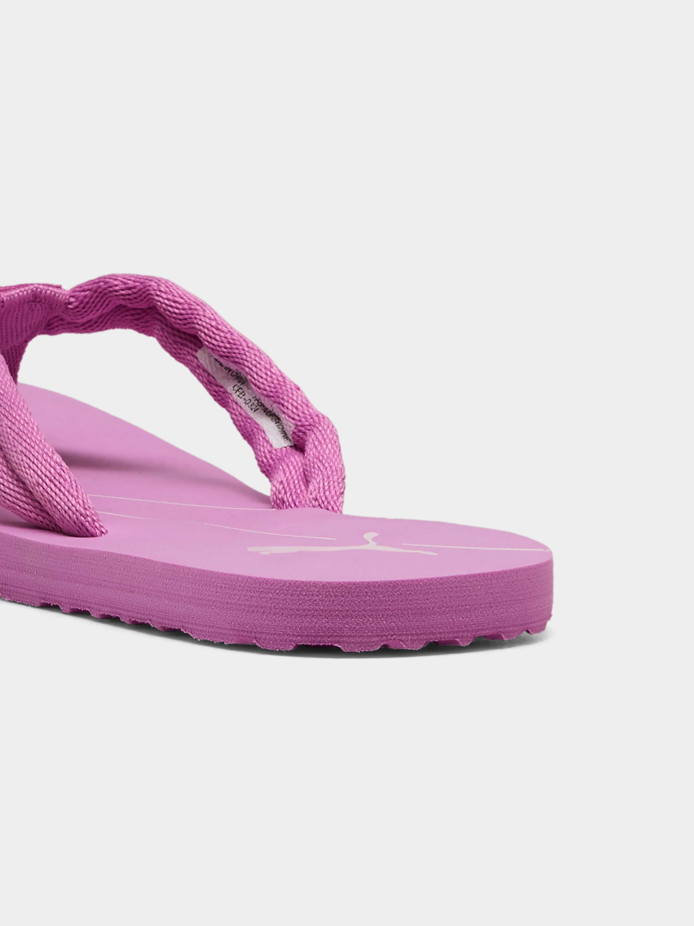 Шльопанці PUMA Epic Flip V3 модель 402877 Фото
