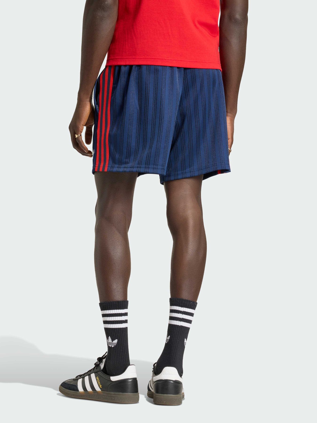 Шорты Adidas модель JY7778 Шорты Adidas модель JY7778 Фото