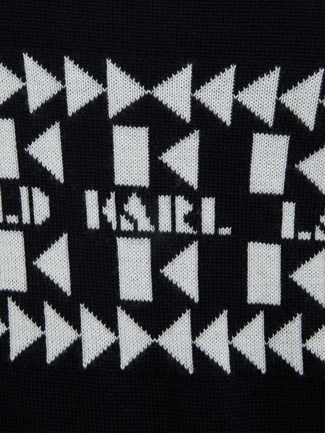 Светри та кардигани Karl Lagerfeld модель 534399.655022;990 Фото