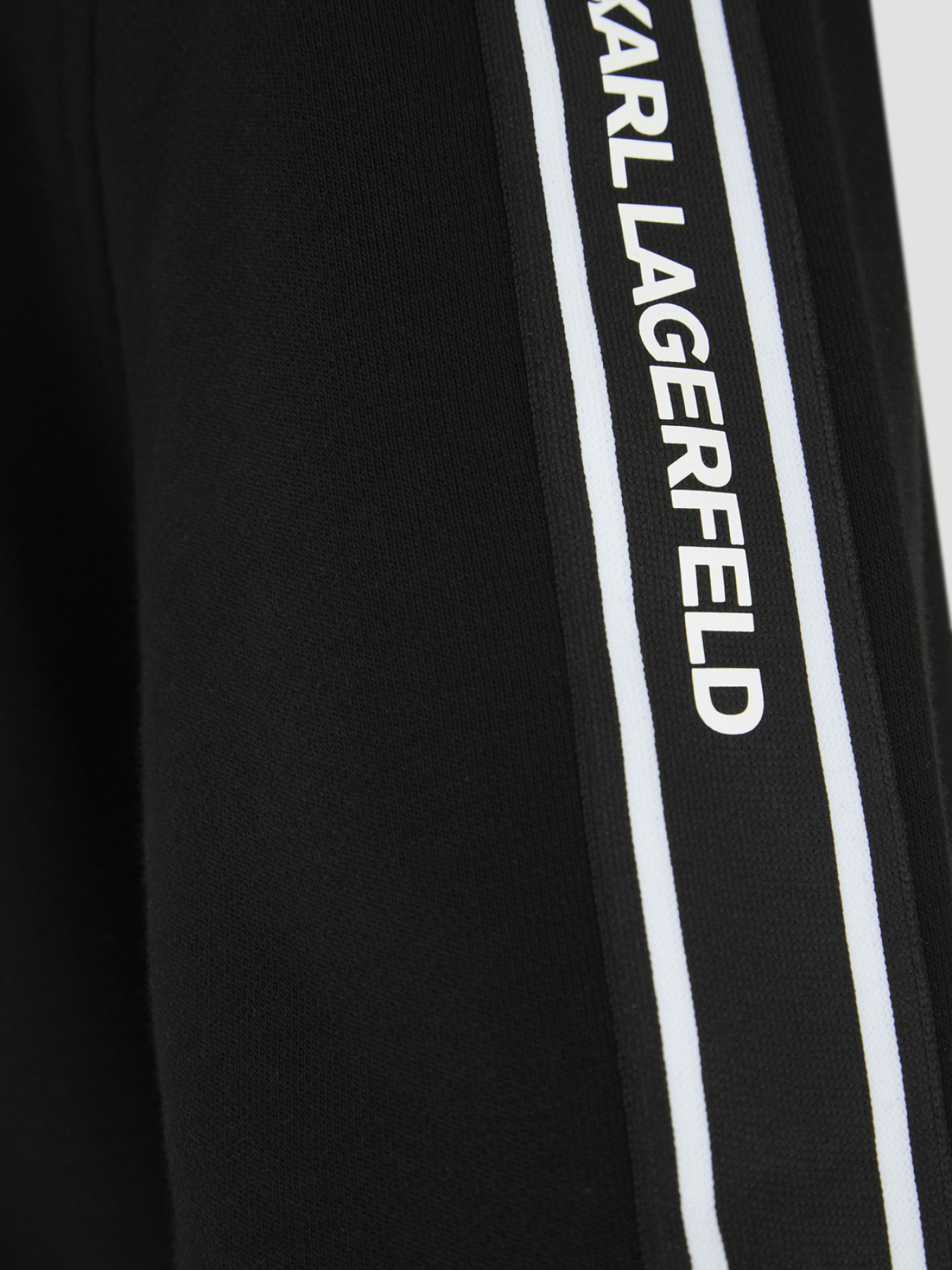 Худі та світшоти Karl Lagerfeld модель 542900.705038;990 Фото