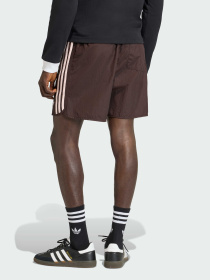 Шорты Adidas Adicolor модель KE1662 Фото