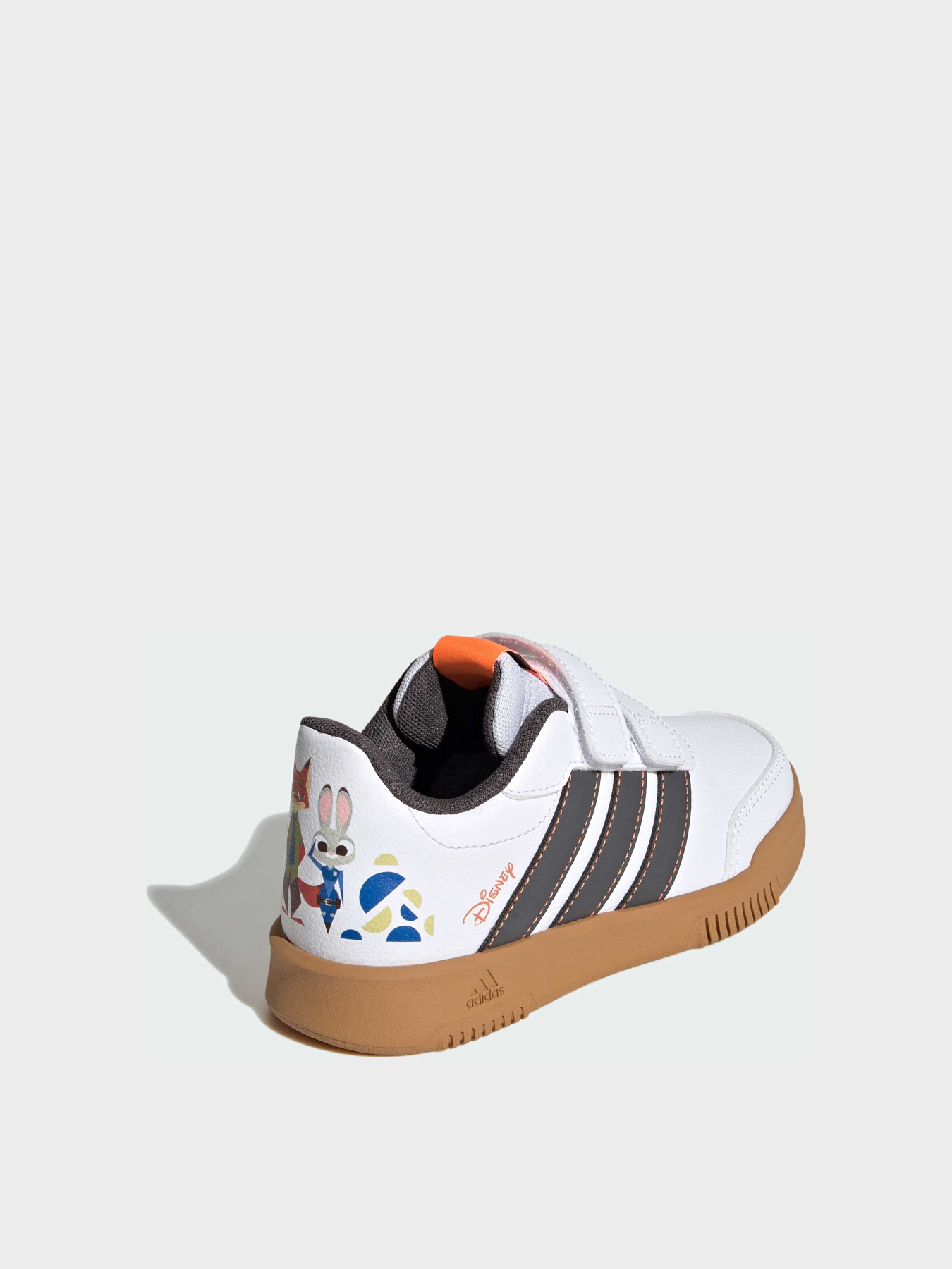 Кроссовки Adidas x Disney модель JQ4362 Кроссовки Adidas x Disney модель JQ4362 Фото