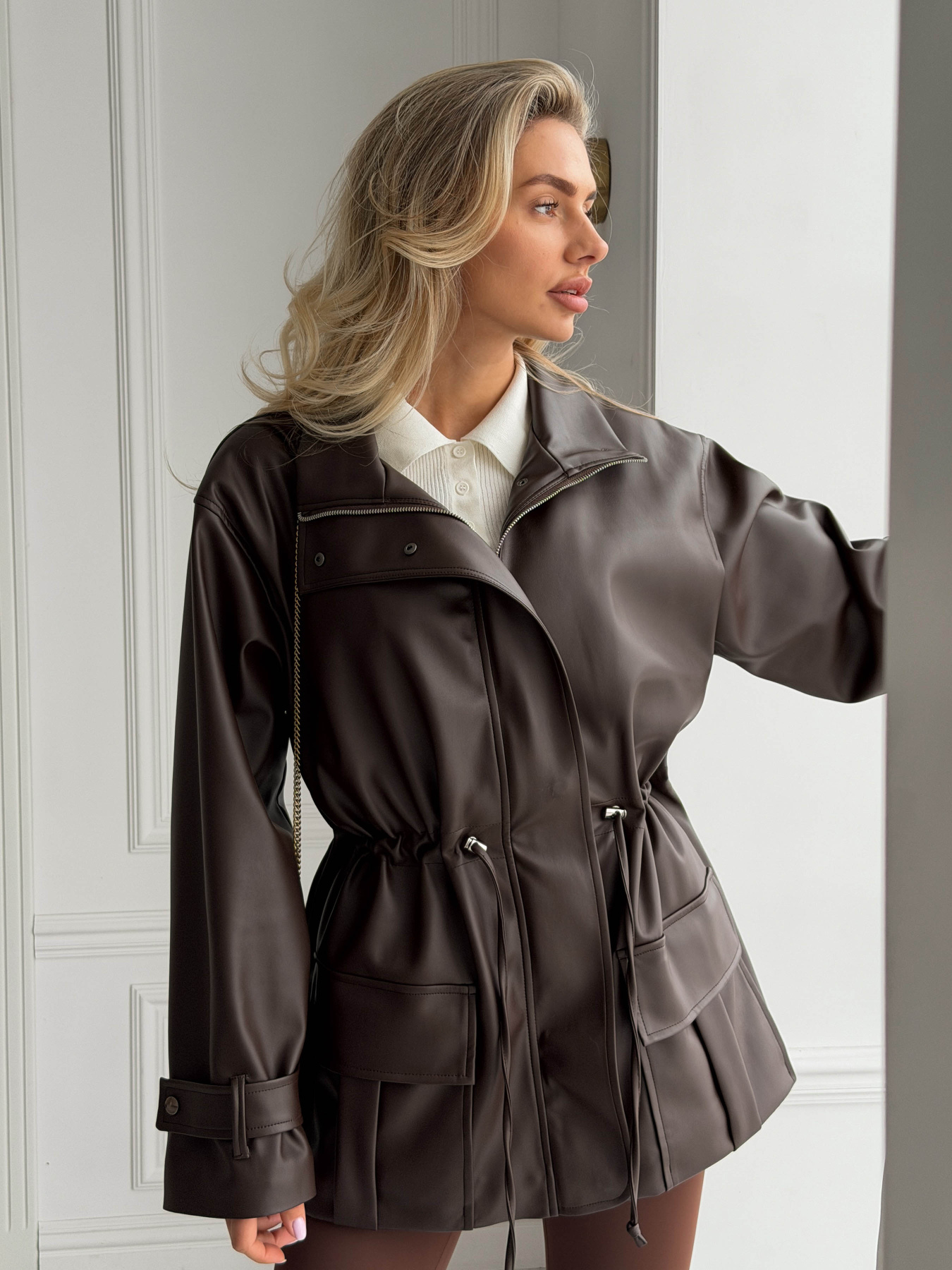 Пальто и плащи Jadone Fashion модель Kora_shoko Фото