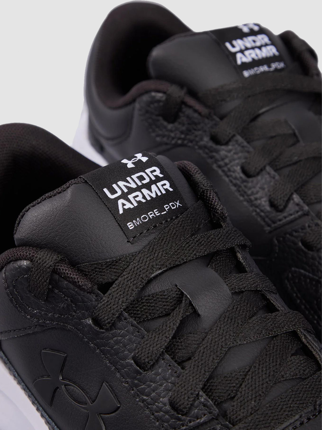 Кросівки Under Armour Edge Lthr модель 3028375-001 Фото