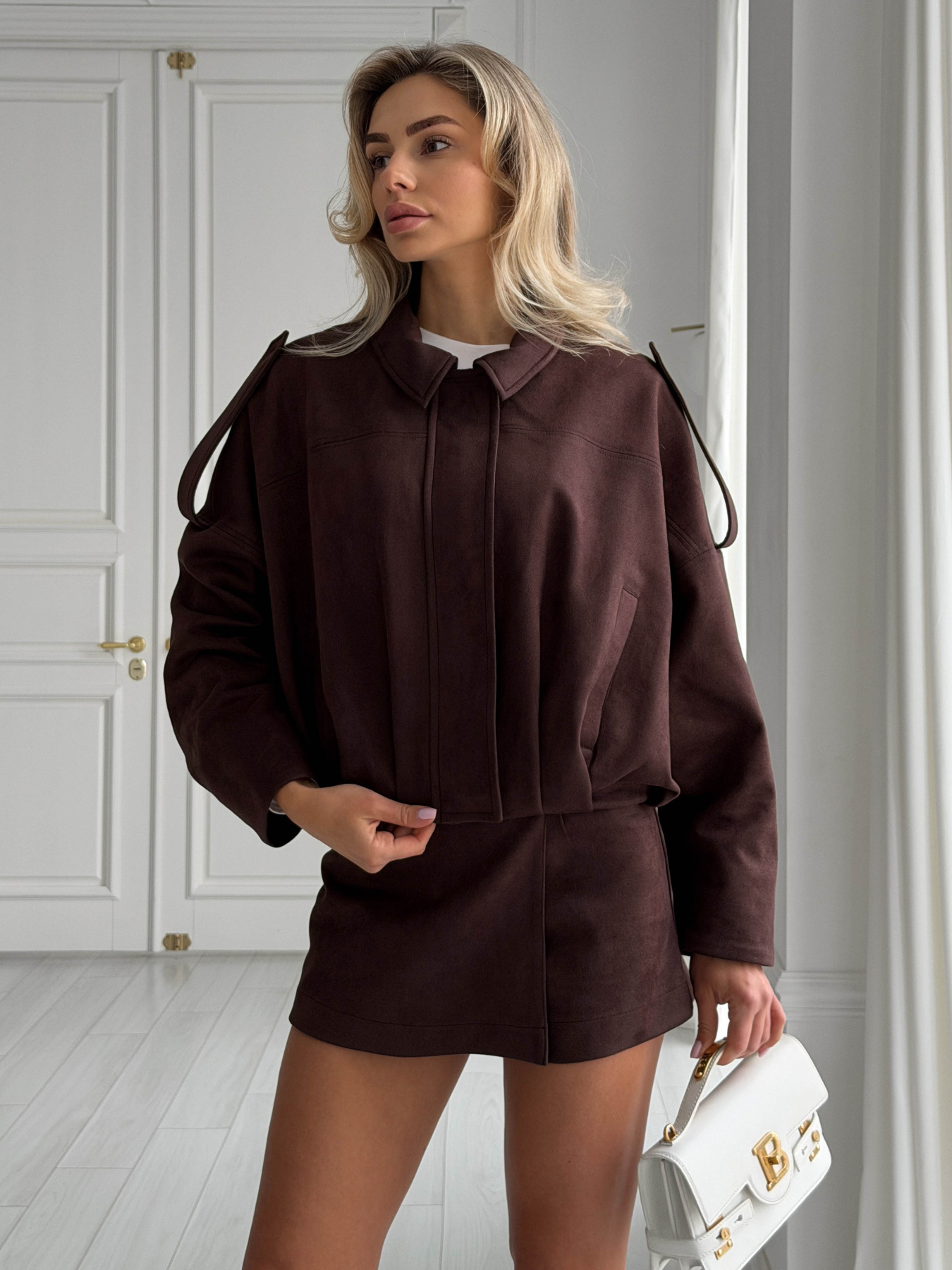 Куртки та дублянки Jadone Fashion модель Trim_chokol Фото