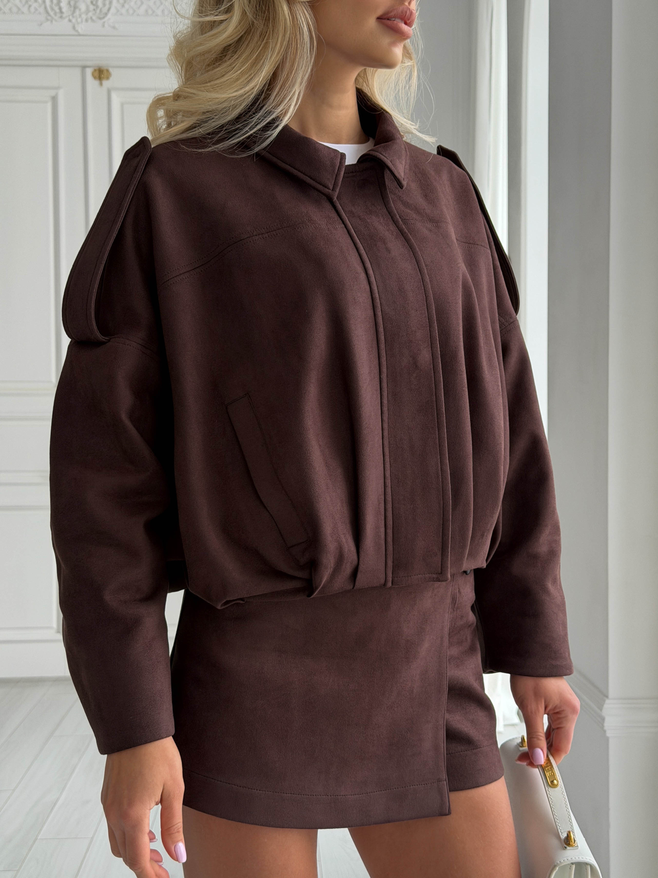 Куртки та дублянки Jadone Fashion модель Trim_chokol Фото