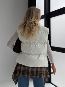 Куртки та дублянки Jadone Fashion модель Ayvi_milk Фото