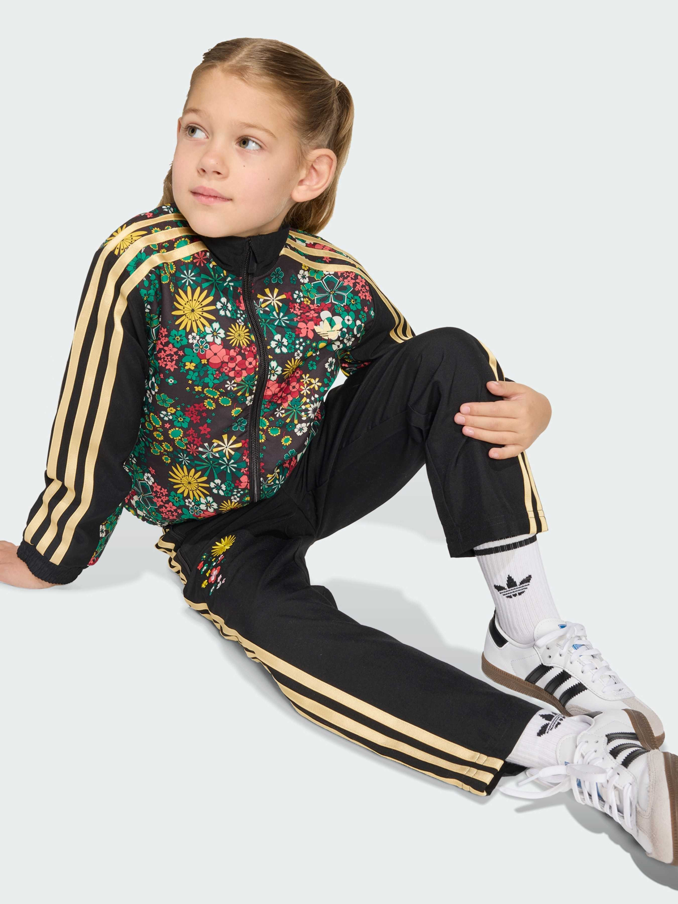 Костюмы Adidas Graphics модель KD5937 Фото