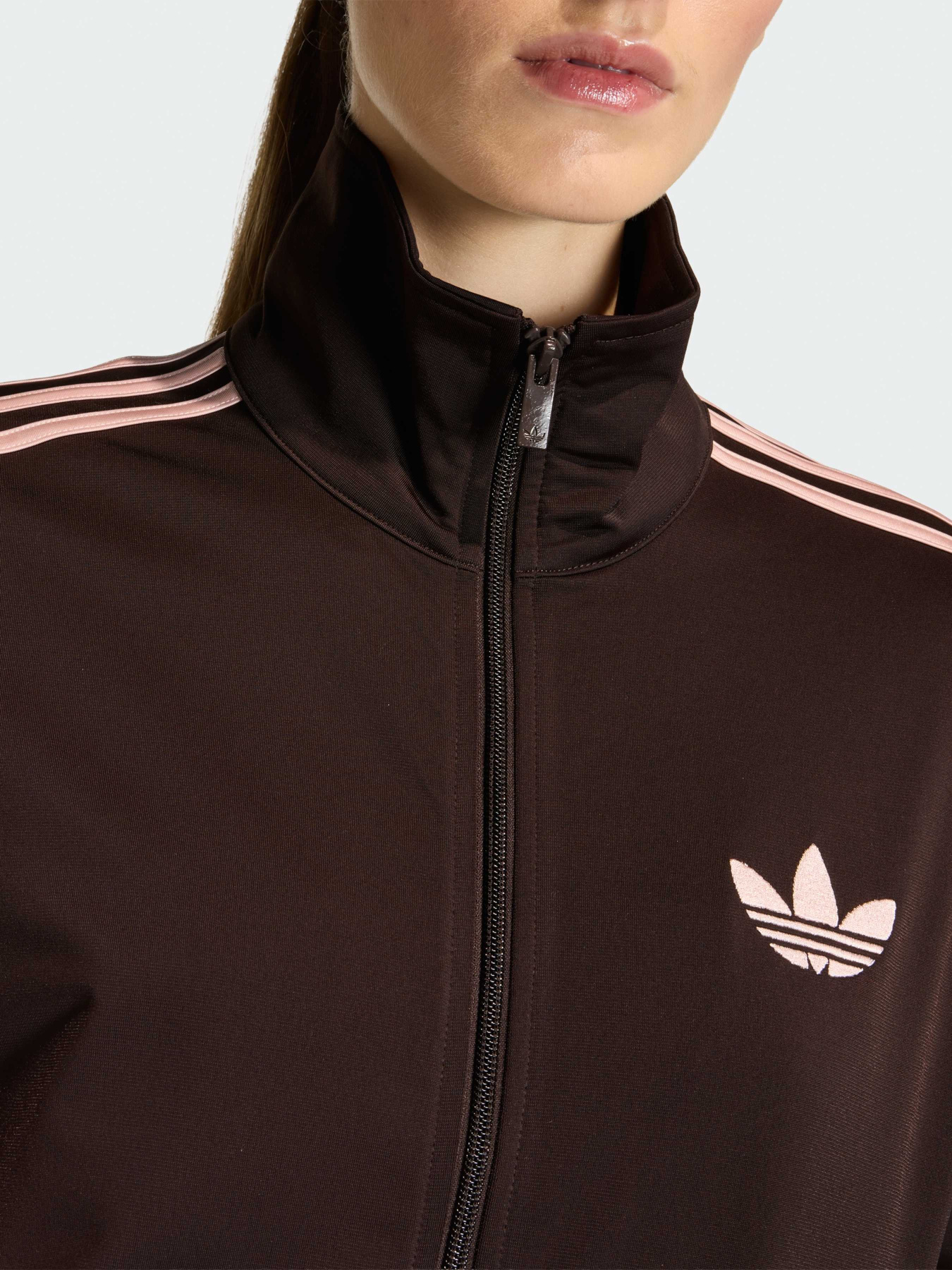 Худи и свитшоты Adidas Adicolor модель KD1331 Худи и свитшоты Adidas Adicolor модель KD1331 Фото