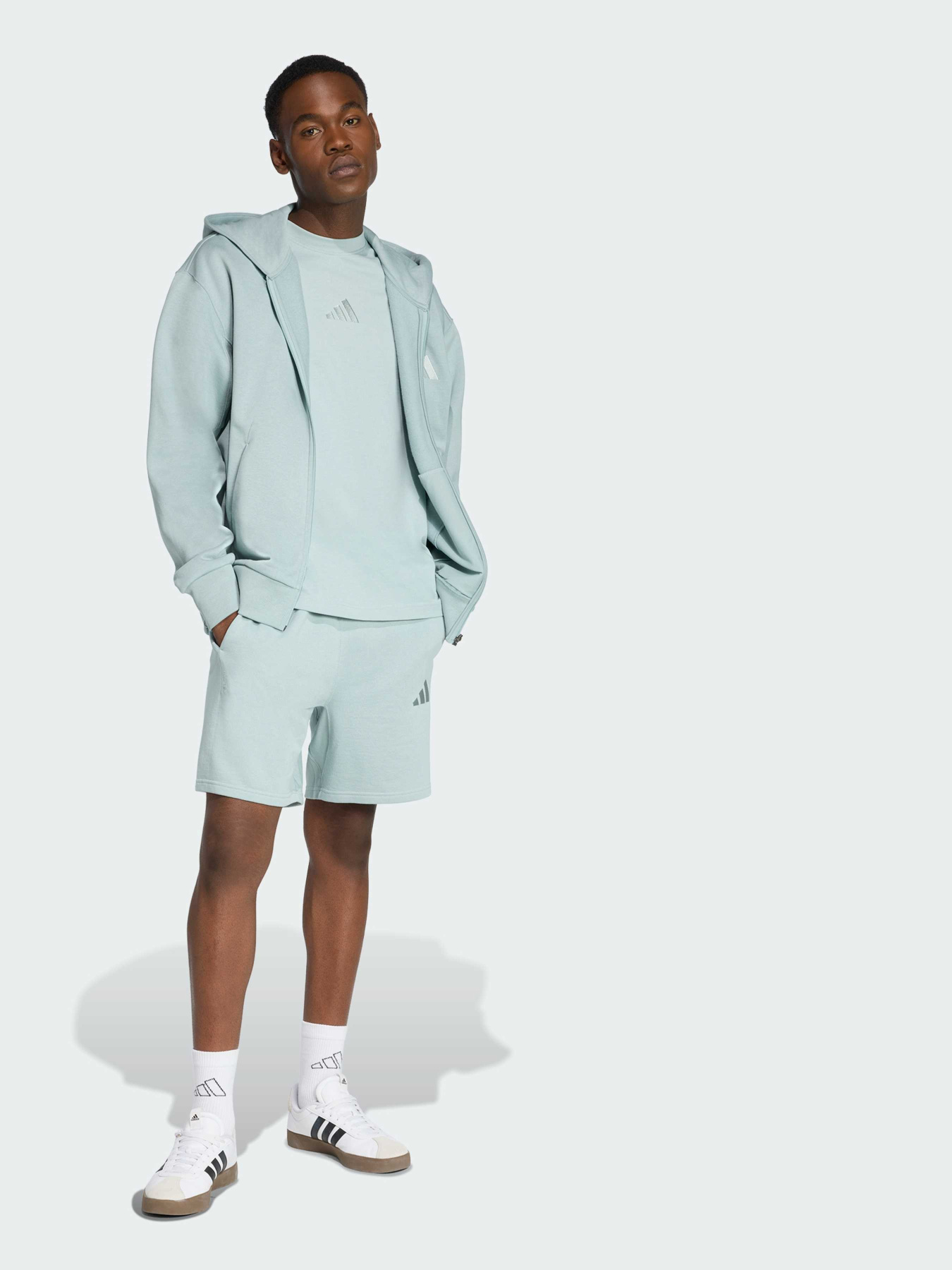 Шорты Adidas модель KC3157 Фото