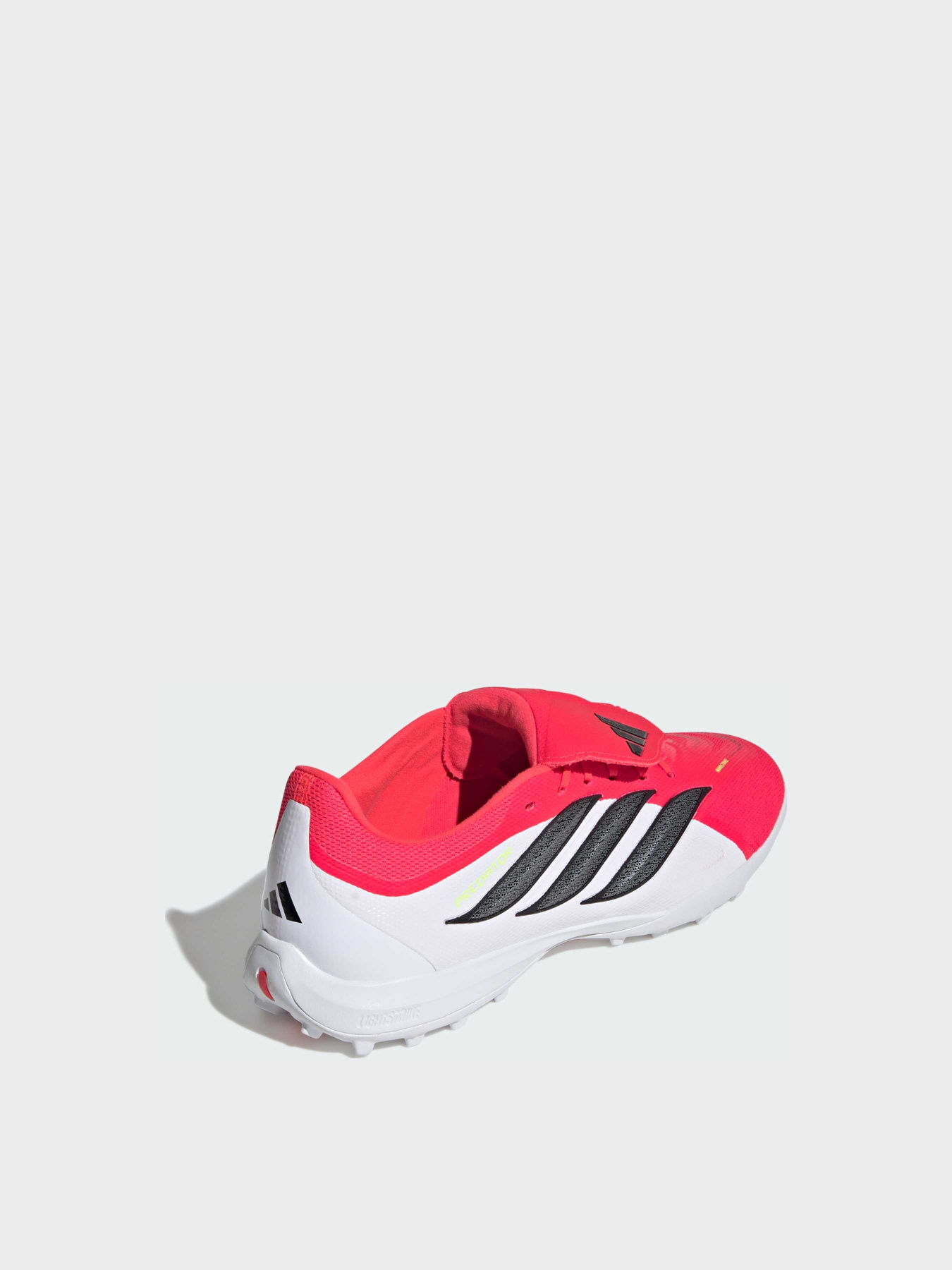 Кроссовки Adidas Predator модель JR7873 Фото