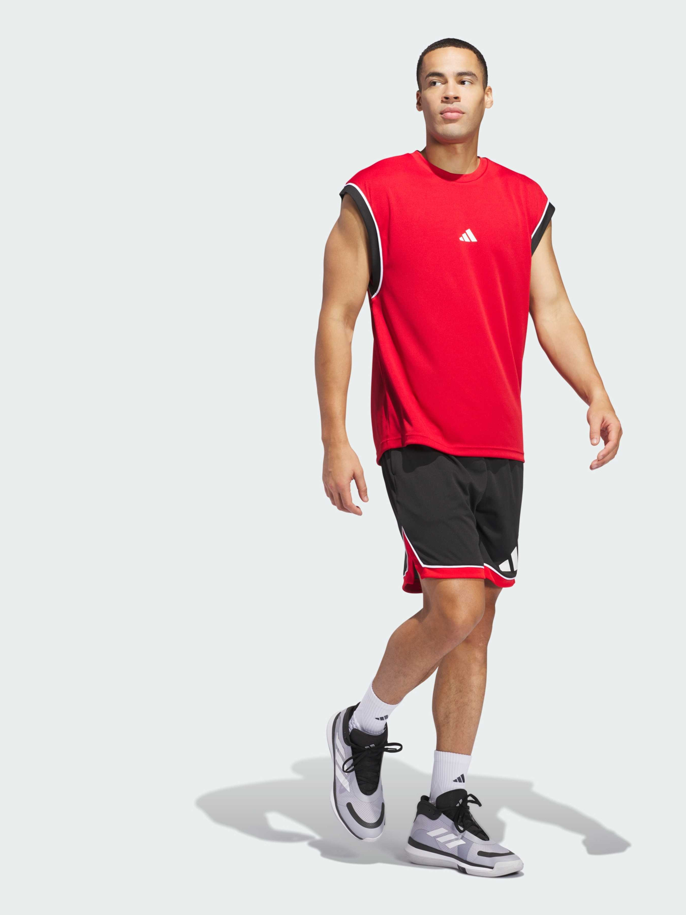 Шорти Adidas модель IM7897 Шорти Adidas модель IM7897 Фото