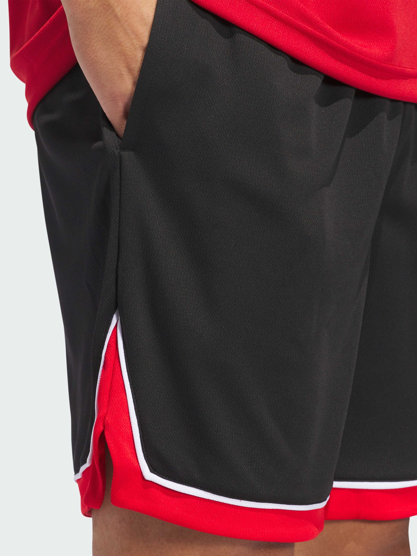 Шорти Adidas модель IM7897 Шорти Adidas модель IM7897 Фото