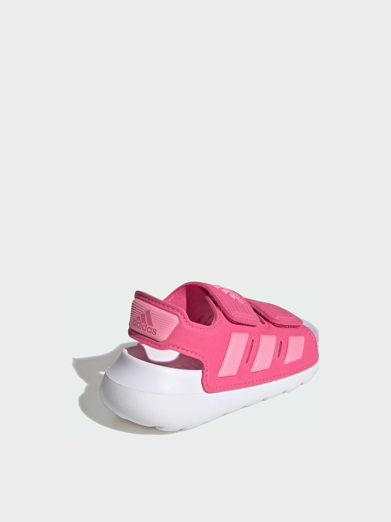 Сандалии Adidas модель ID0305 Сандалии Adidas модель ID0305 Фото