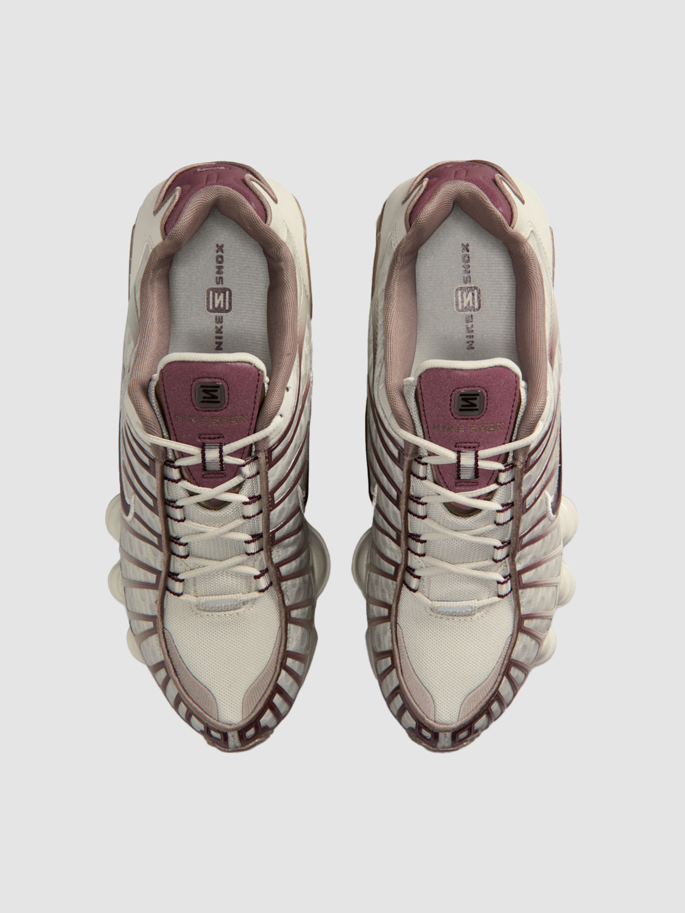 Кроссовки NIKE W Shox Tl модель IM6013-072 Кроссовки NIKE W Shox Tl модель IM6013-072 Фото