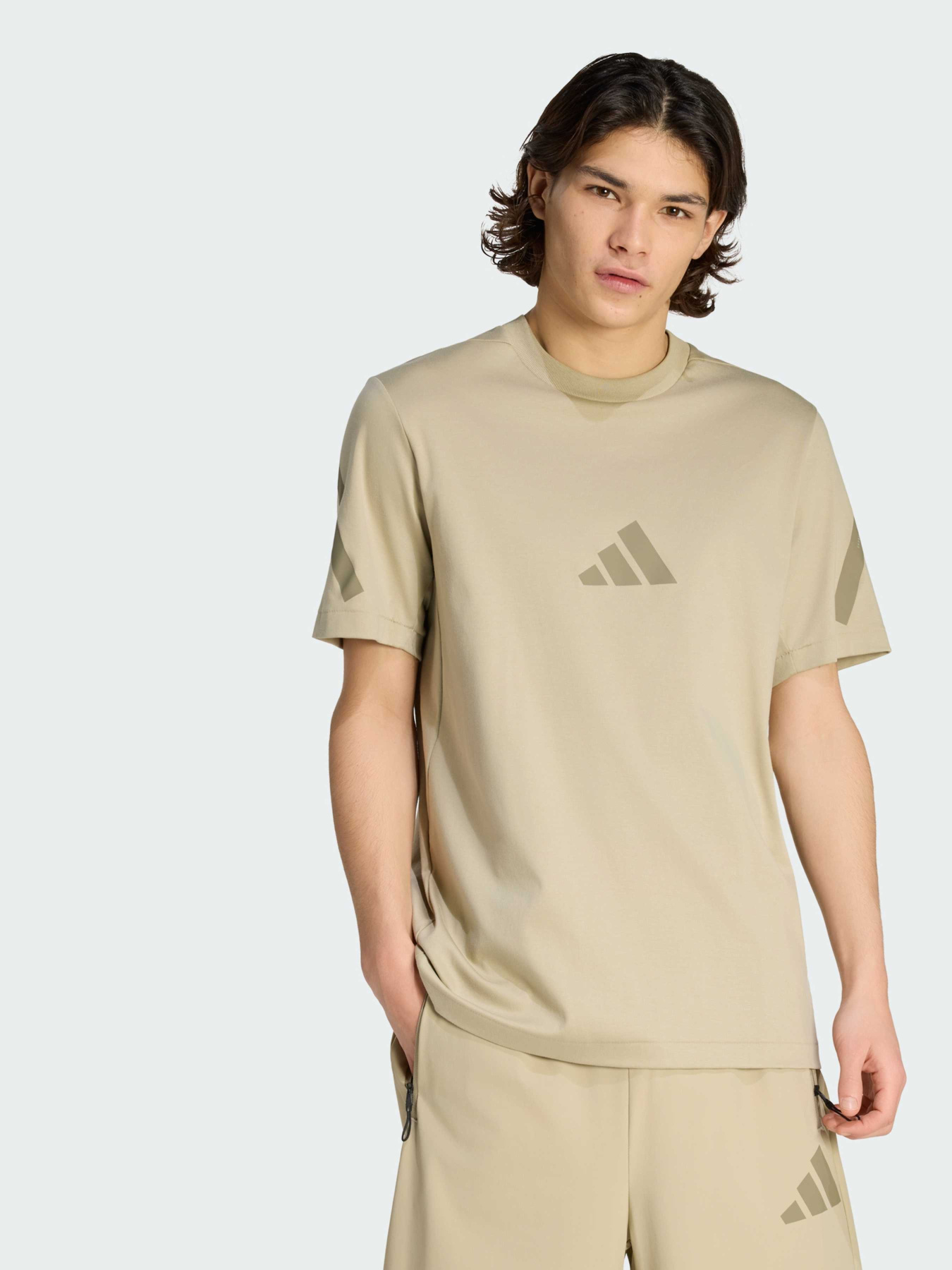 Футболки и поло Adidas ZNE модель KE4698 Футболки и поло Adidas ZNE модель KE4698 Фото