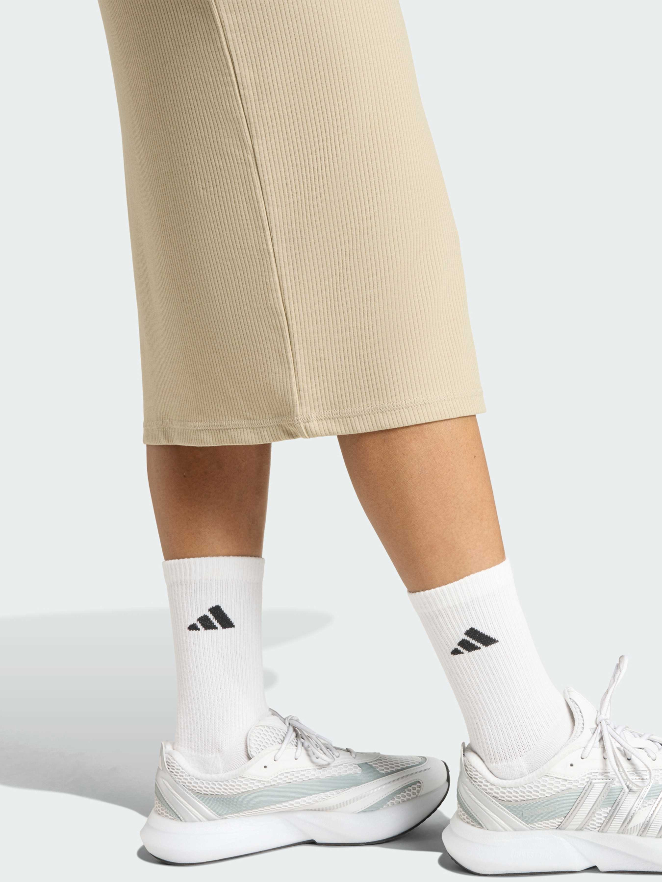 Платья Adidas модель KD6586 Фото