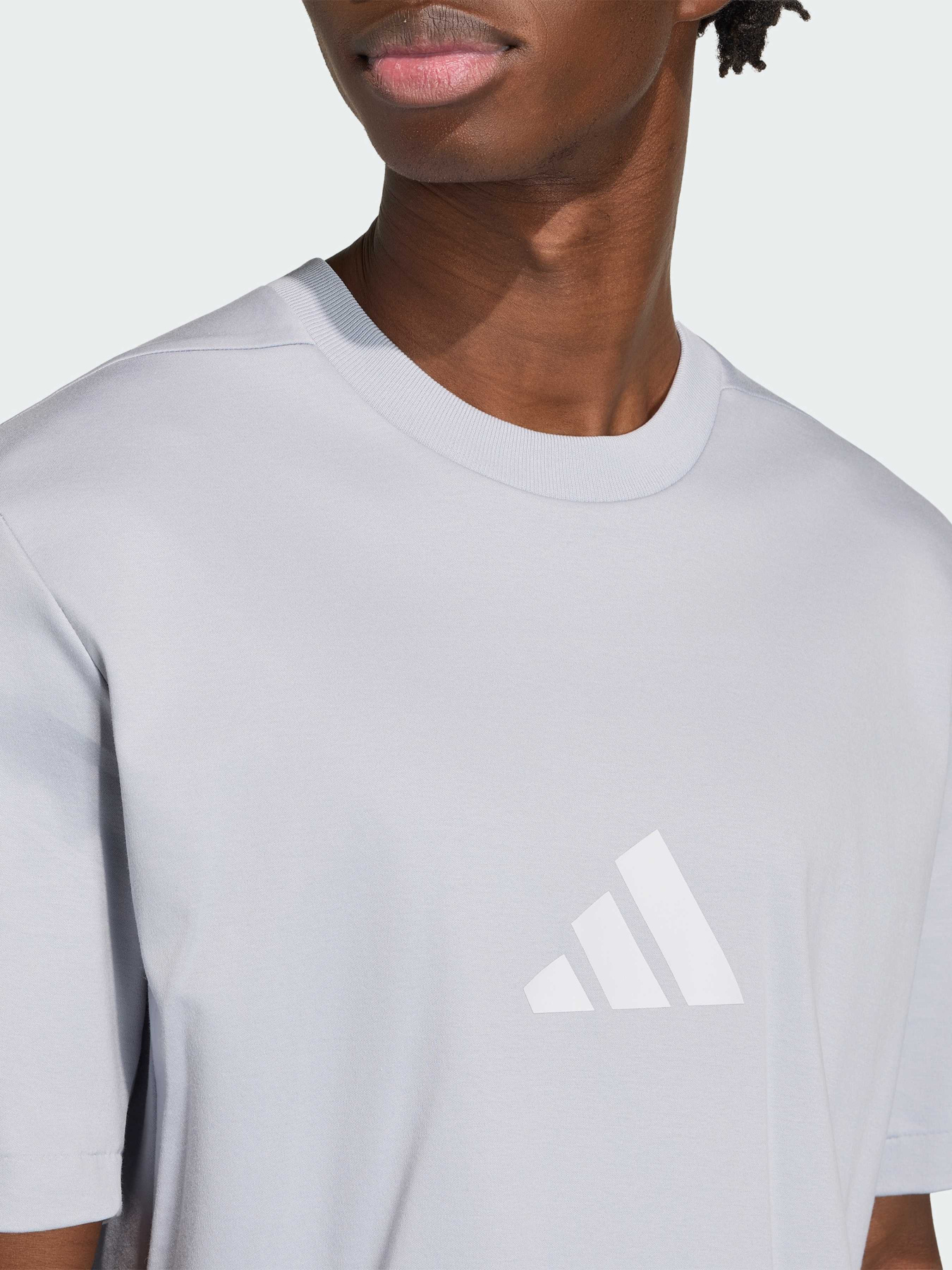 Футболки и поло Adidas ZNE модель KE4699 Футболки и поло Adidas ZNE модель KE4699 Фото